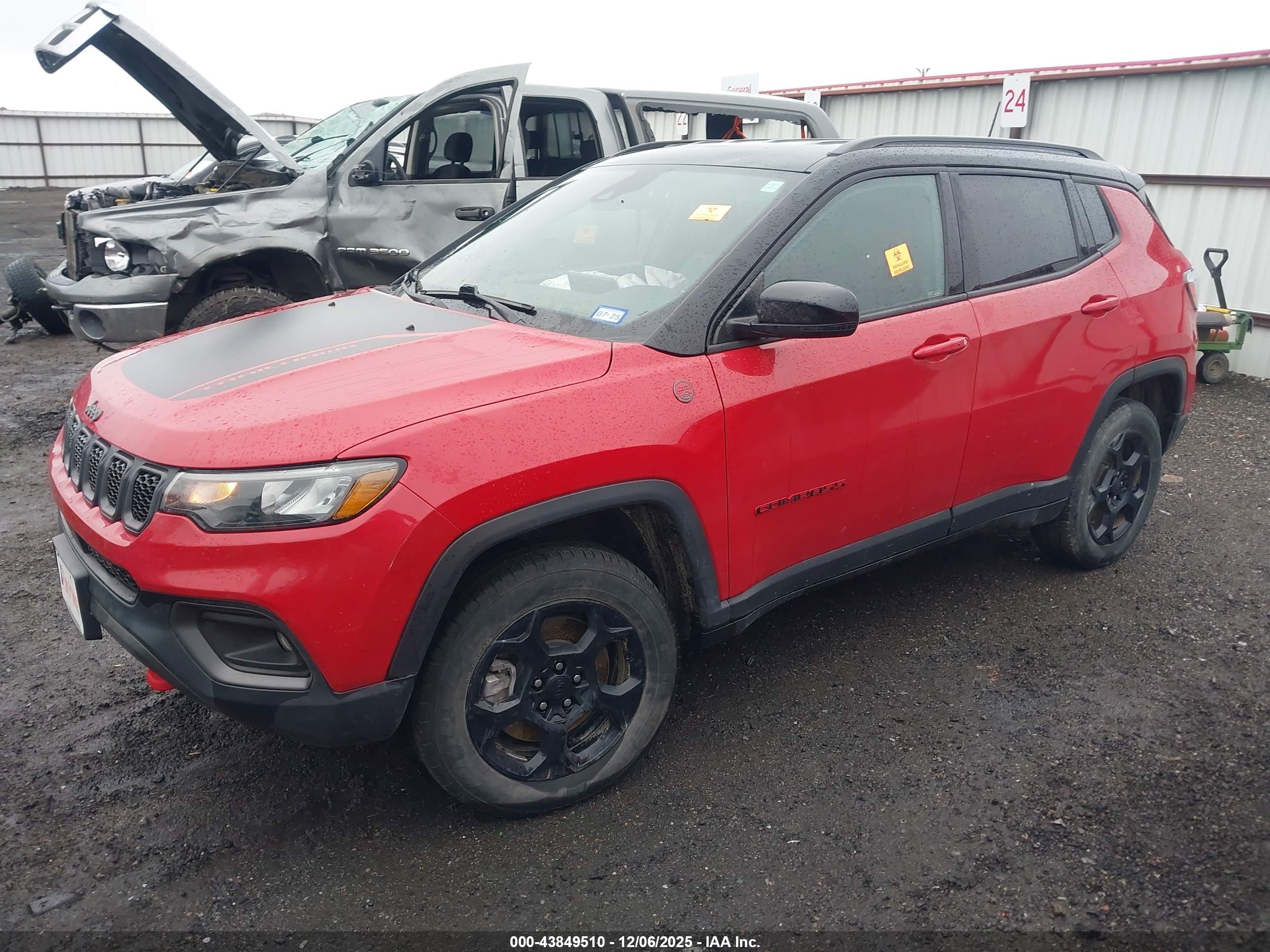 JEEP COMPASS image 2