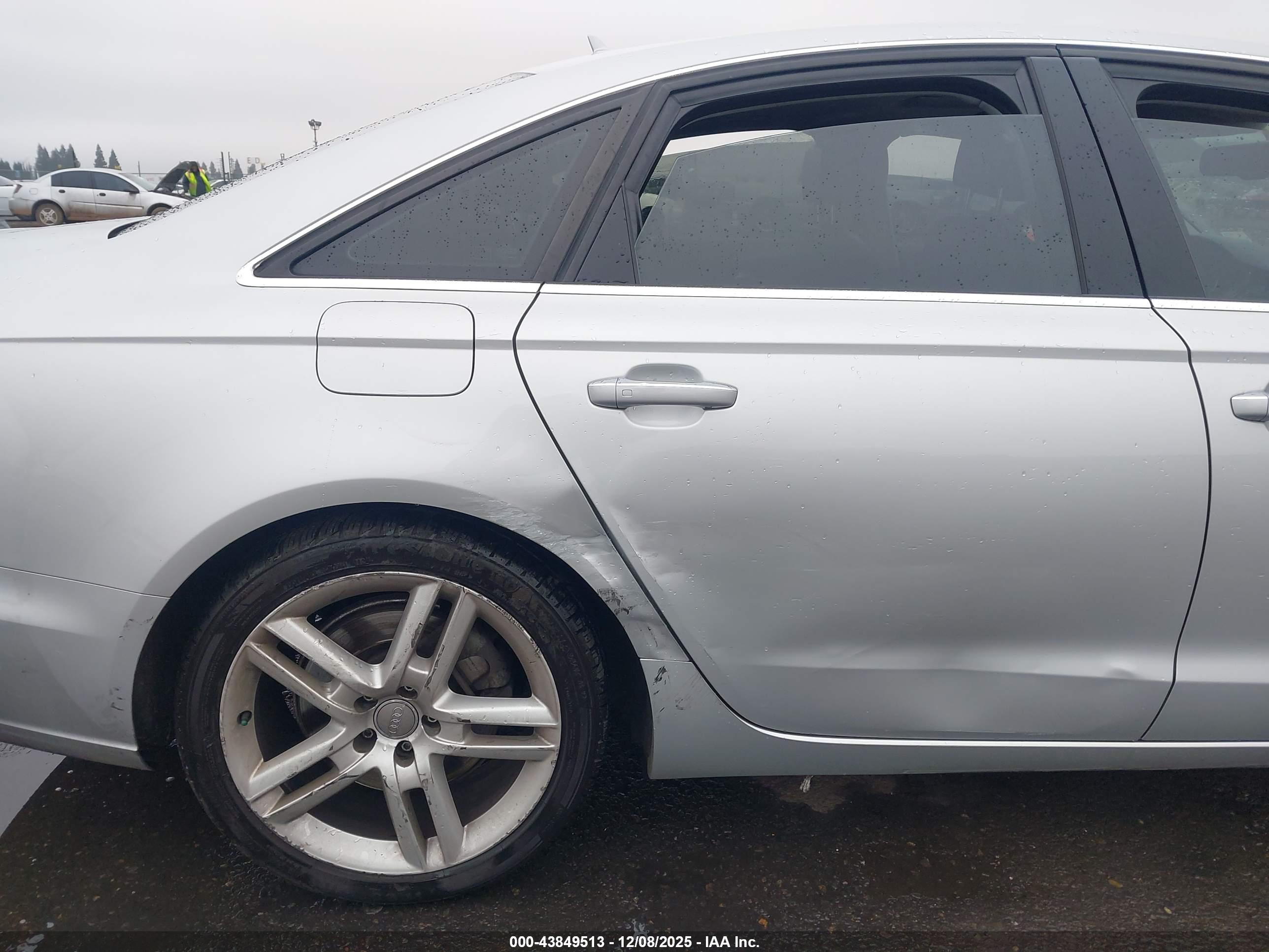 AUDI A6 image 6