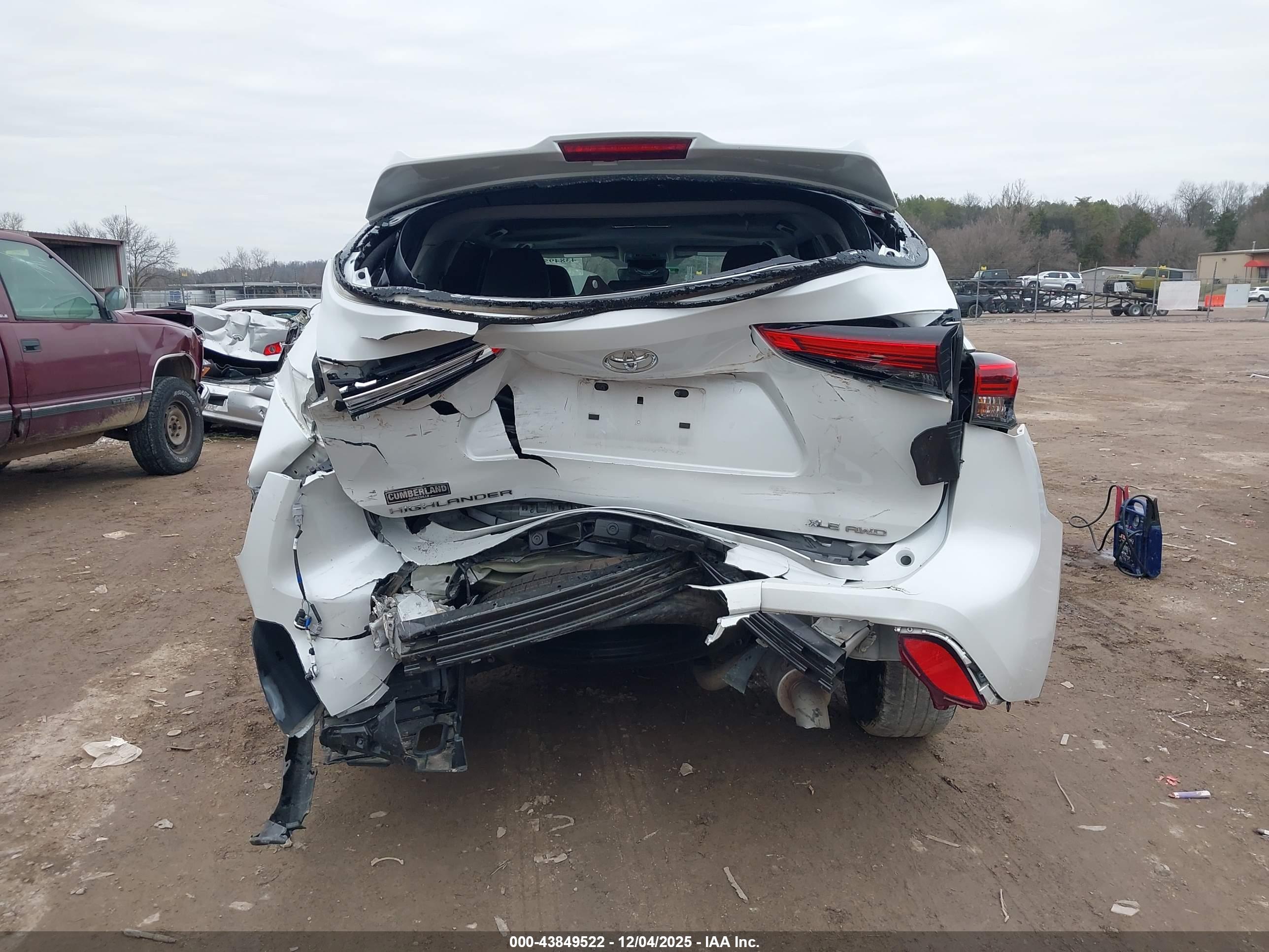 TOYOTA HIGHLANDER image 6
