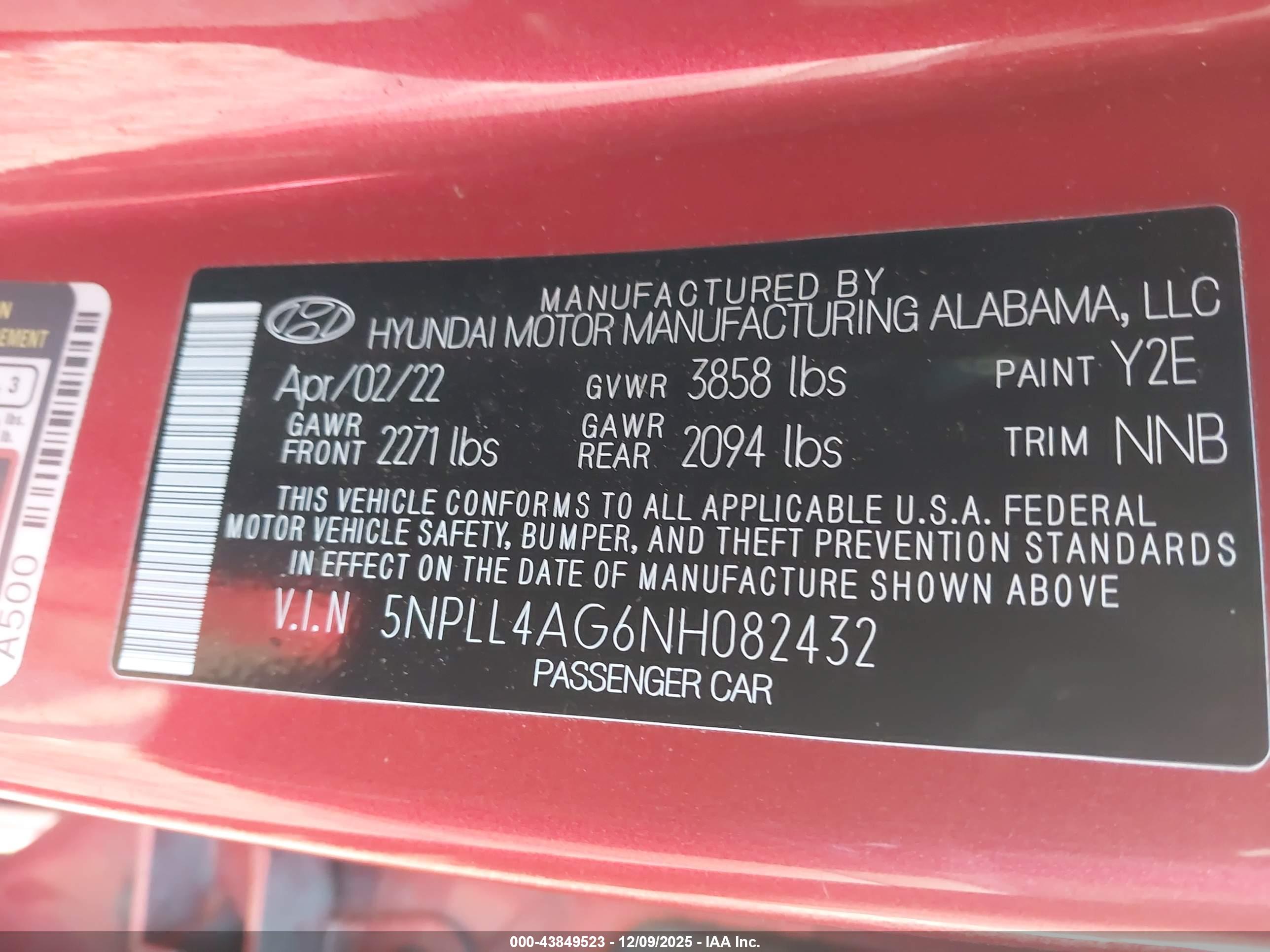 HYUNDAI ELANTRA image 9