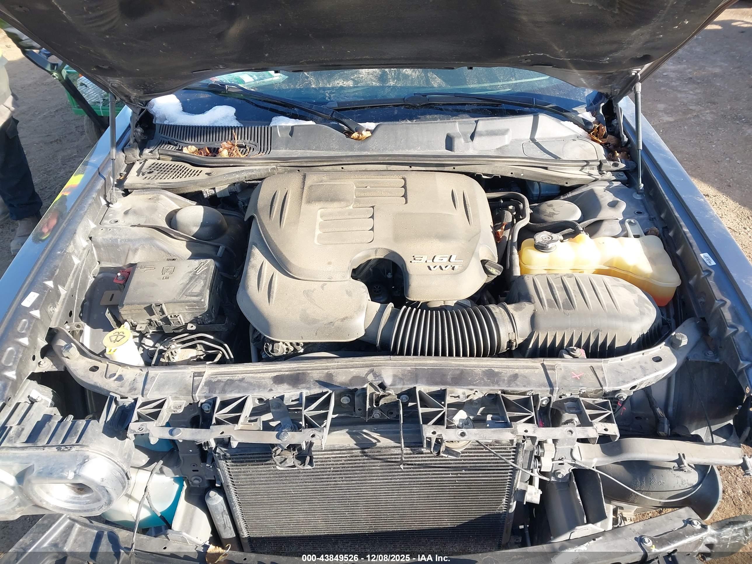 DODGE CHALLENGER image 10