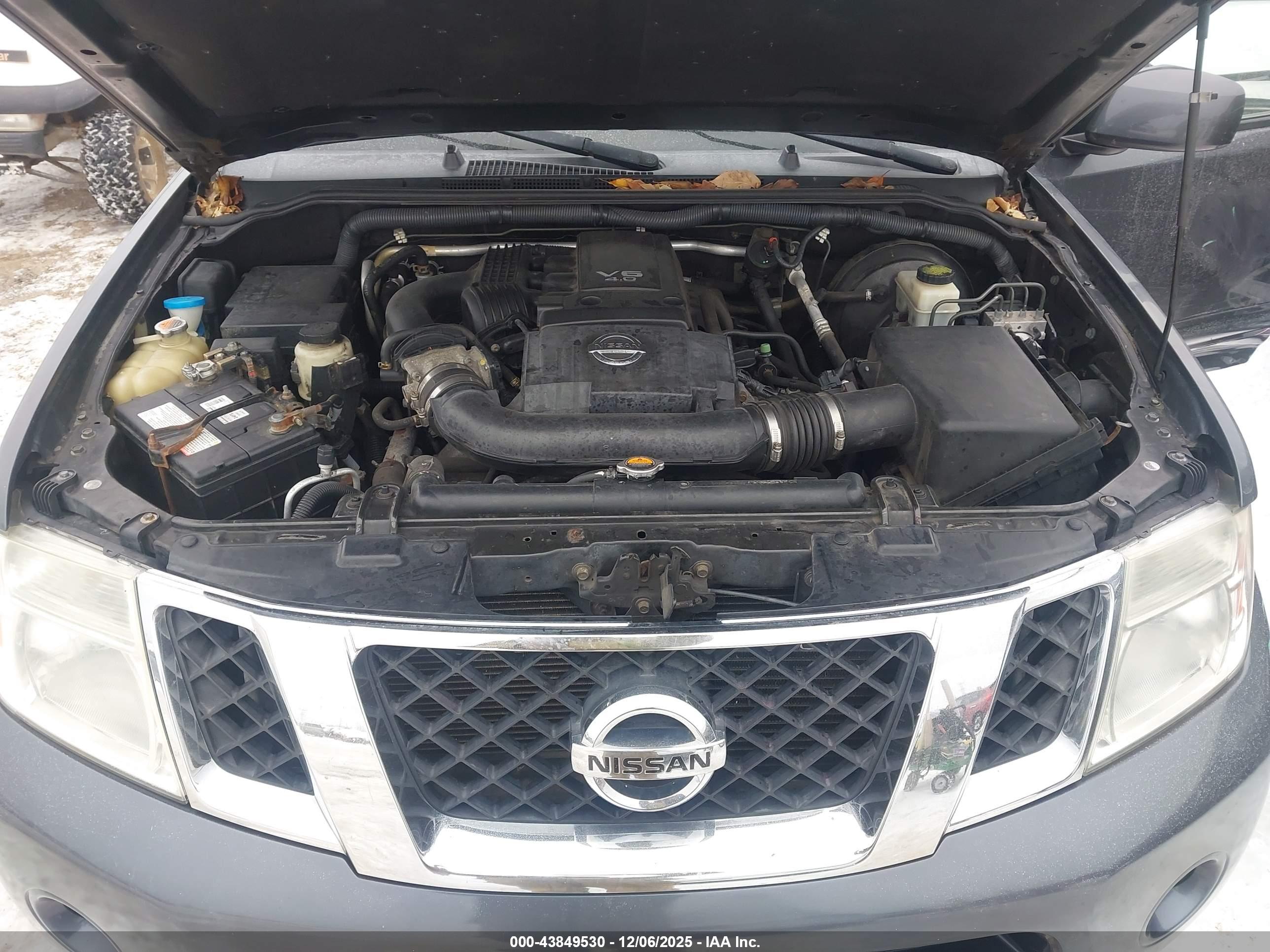 NISSAN PATHFINDER image 10