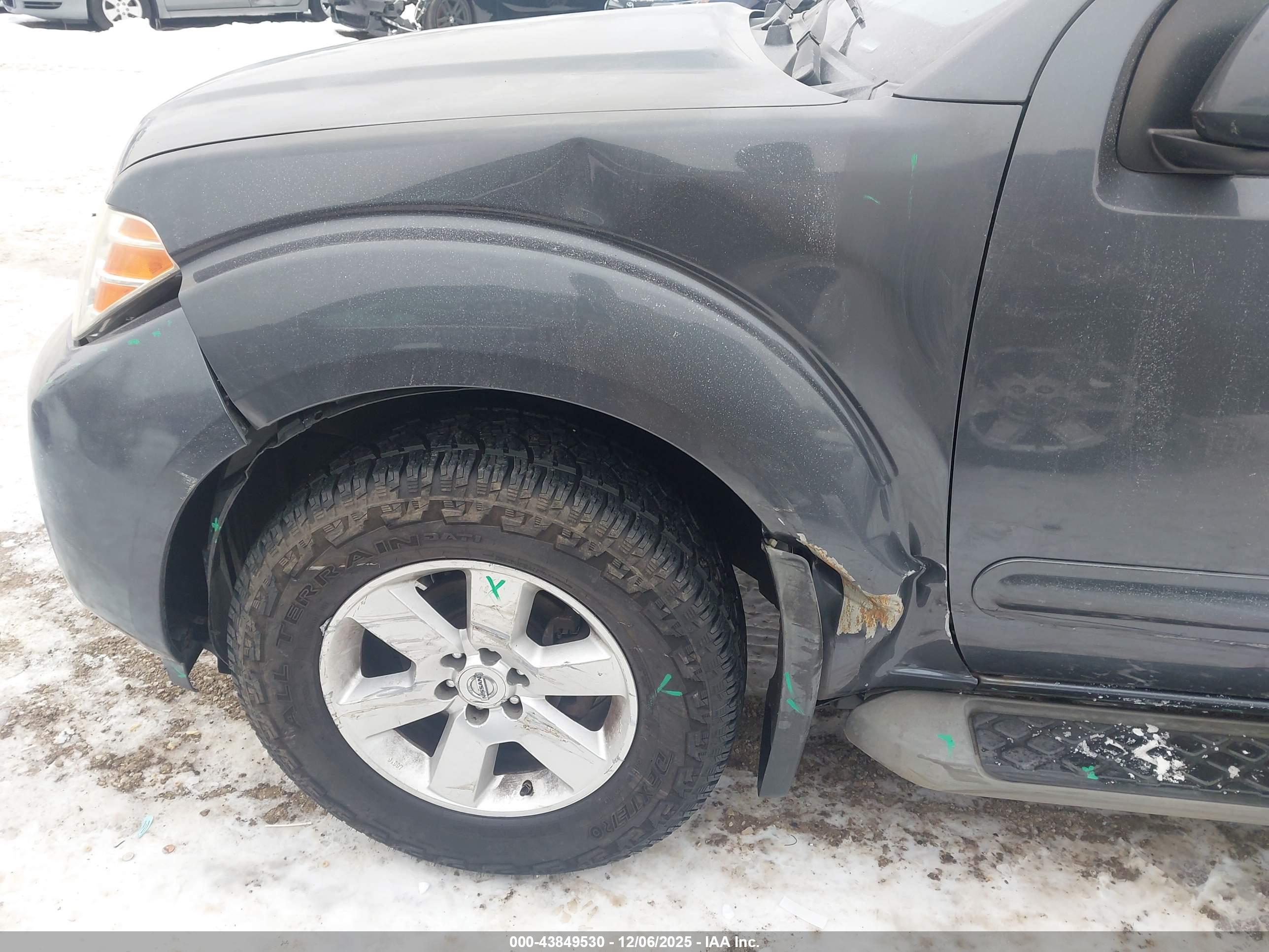 NISSAN PATHFINDER image 6