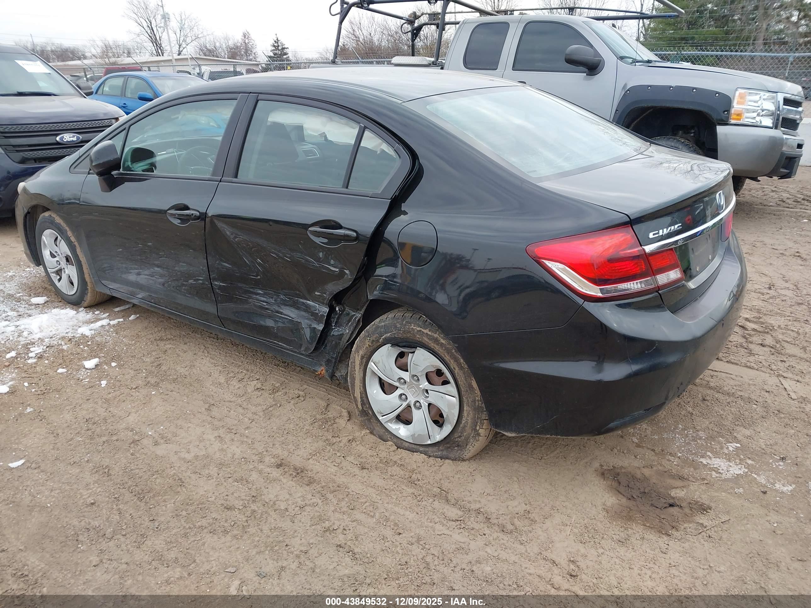 HONDA CIVIC image 3