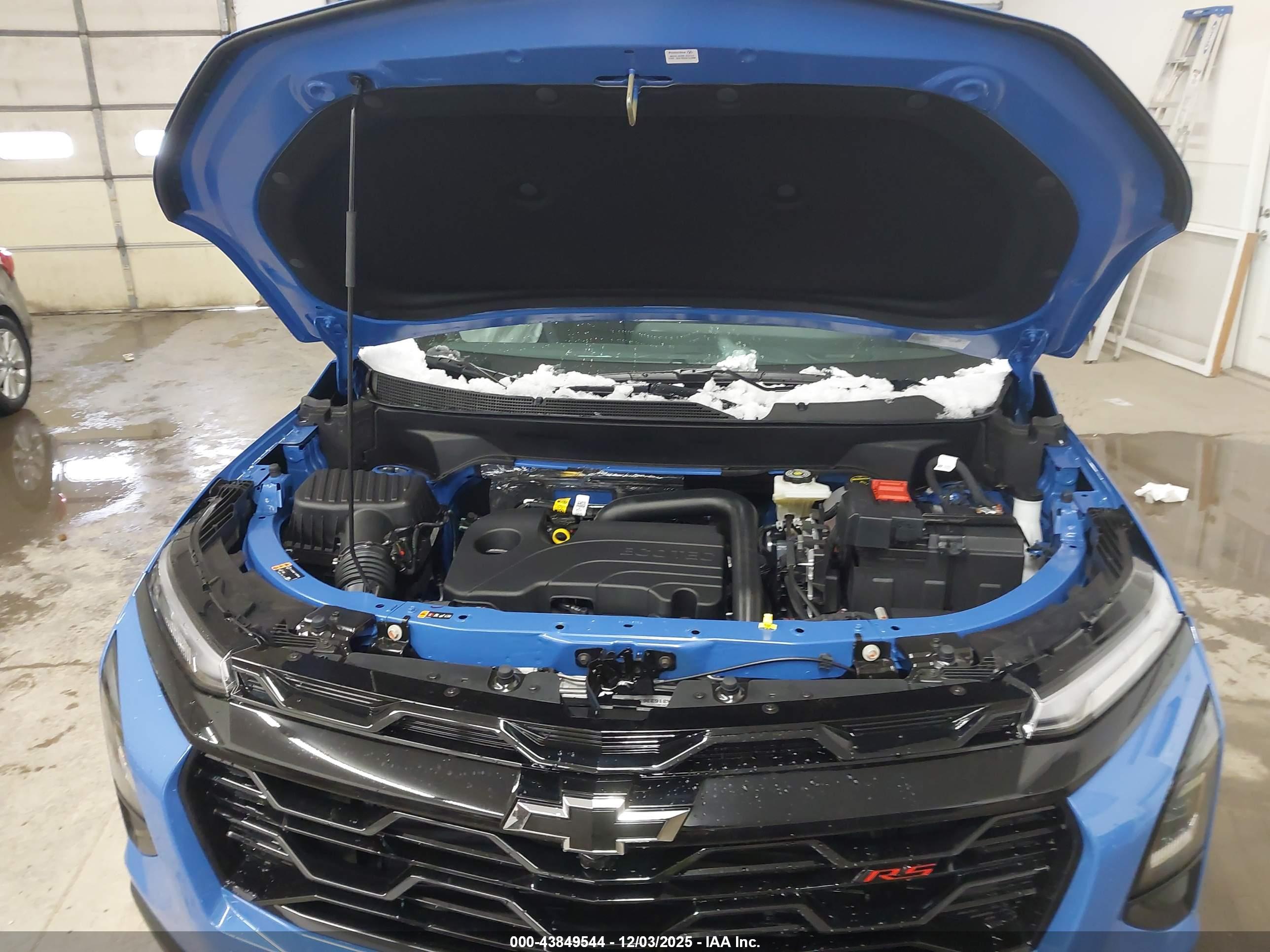 CHEVROLET EQUINOX image 10