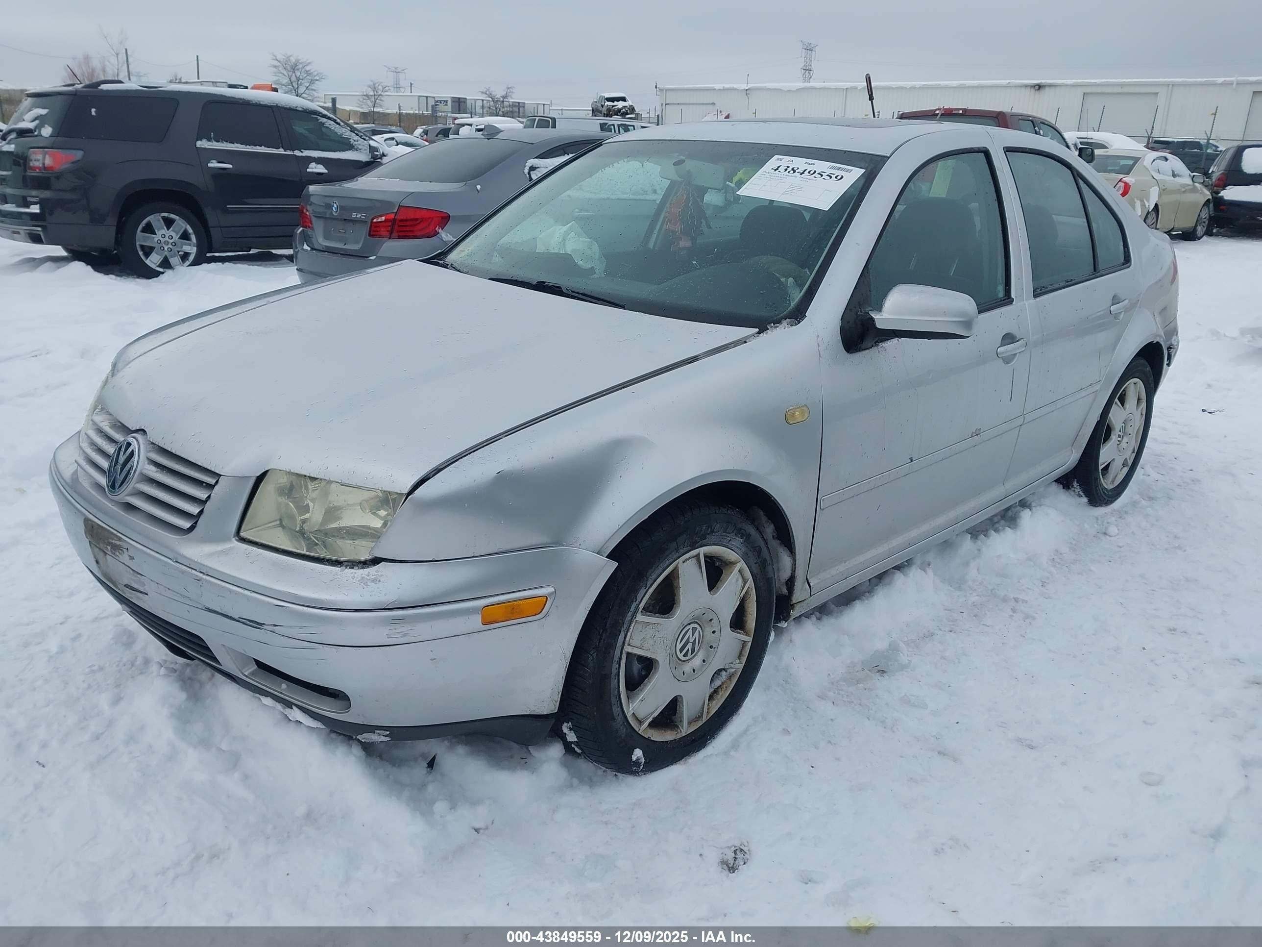 VOLKSWAGEN JETTA image 2