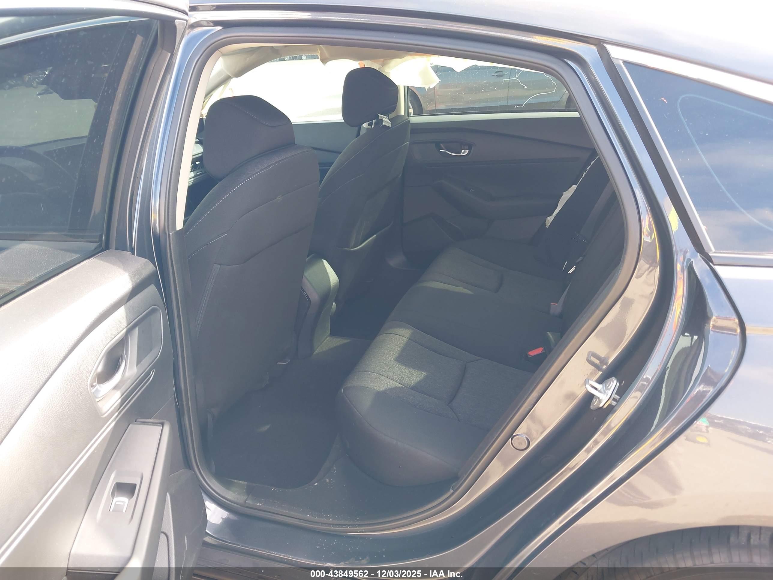 HONDA ACCORD image 8