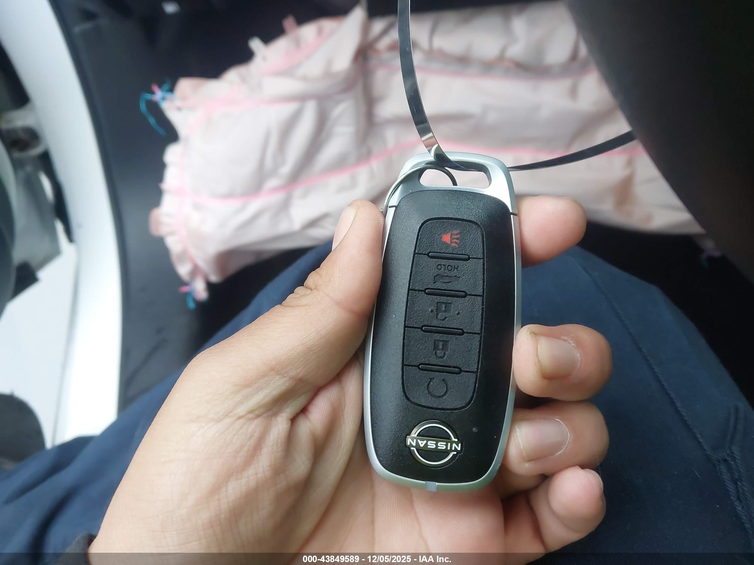 NISSAN SENTRA image 11