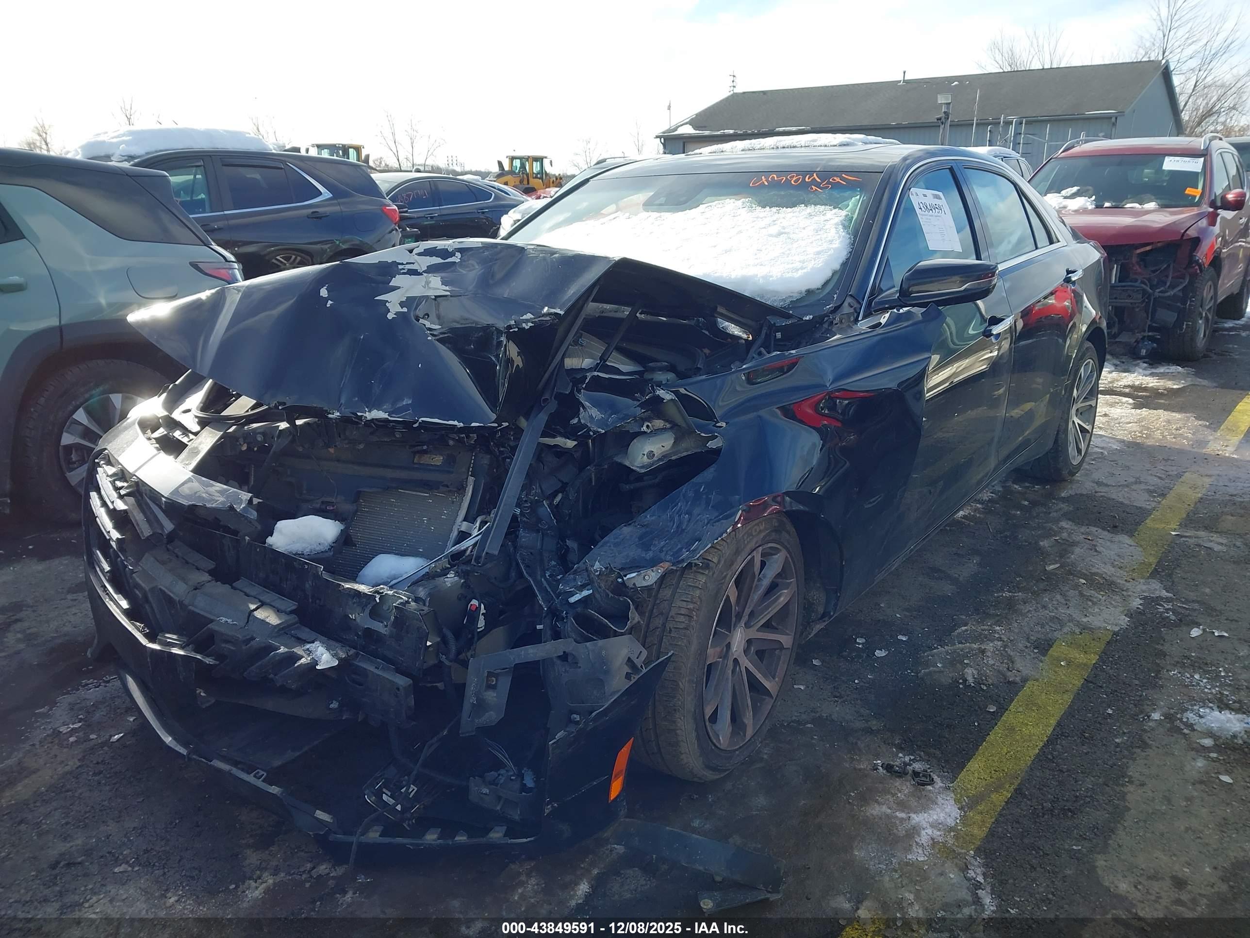 CADILLAC CTS image 2
