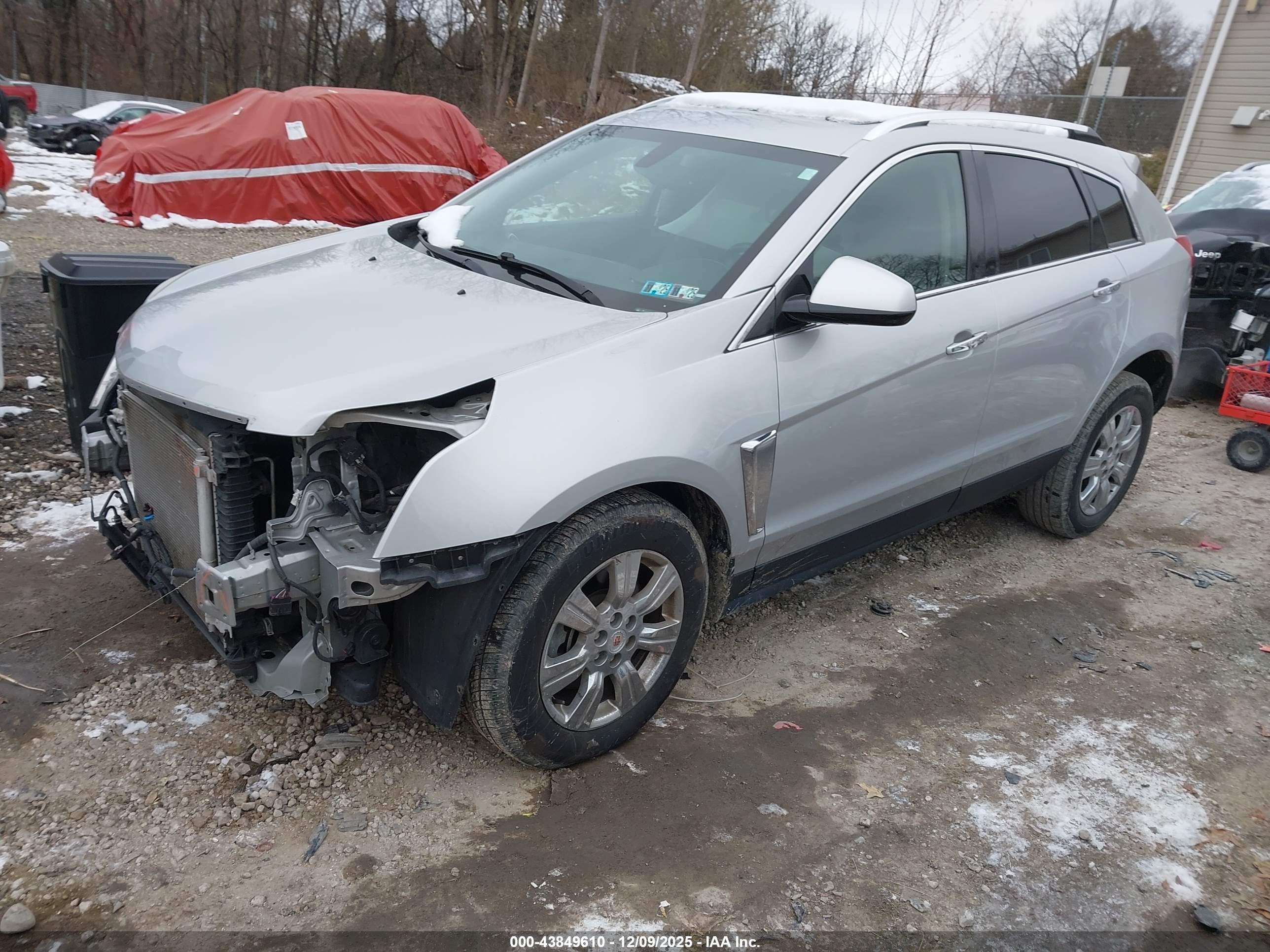 CADILLAC SRX image 2