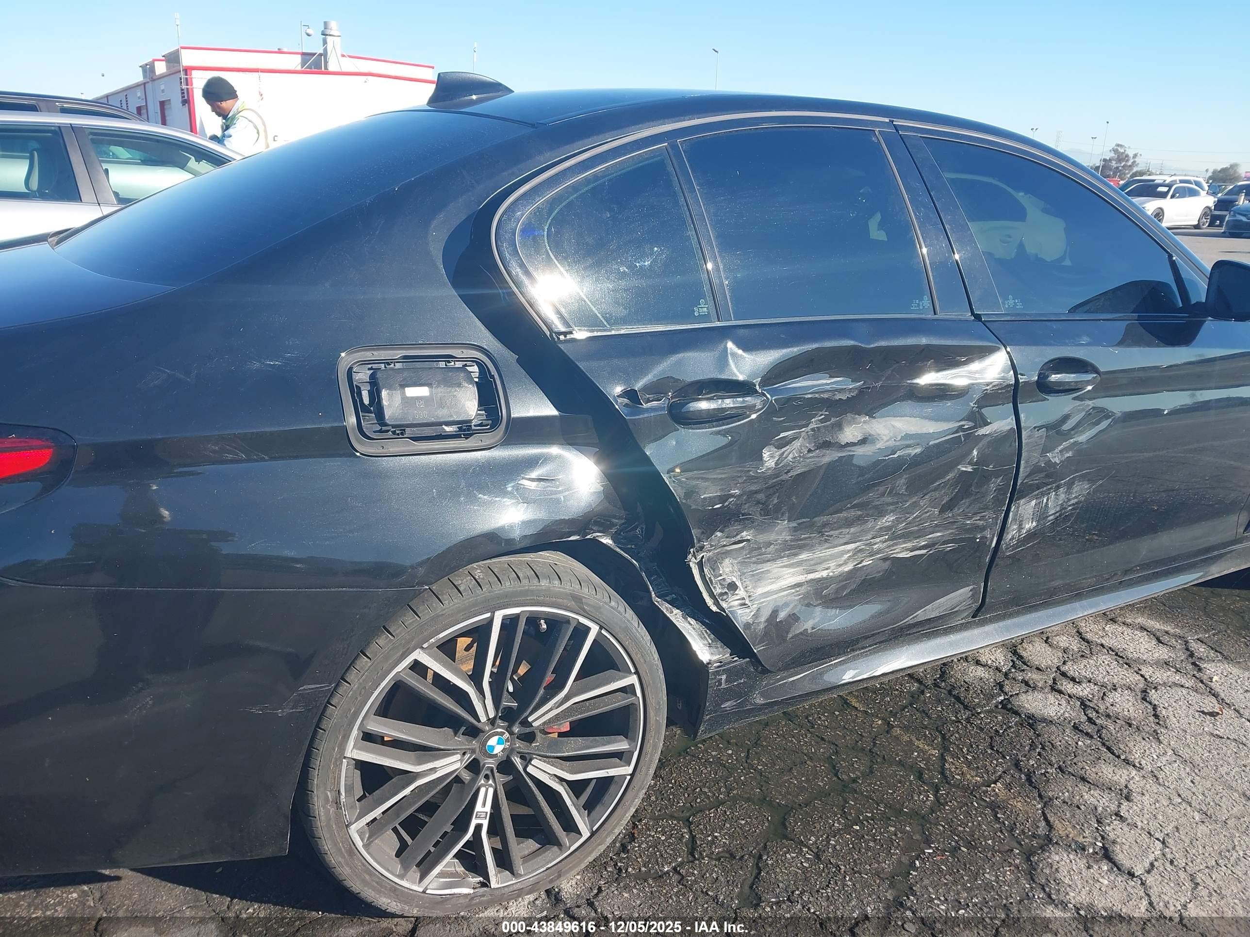 BMW 530 image 6