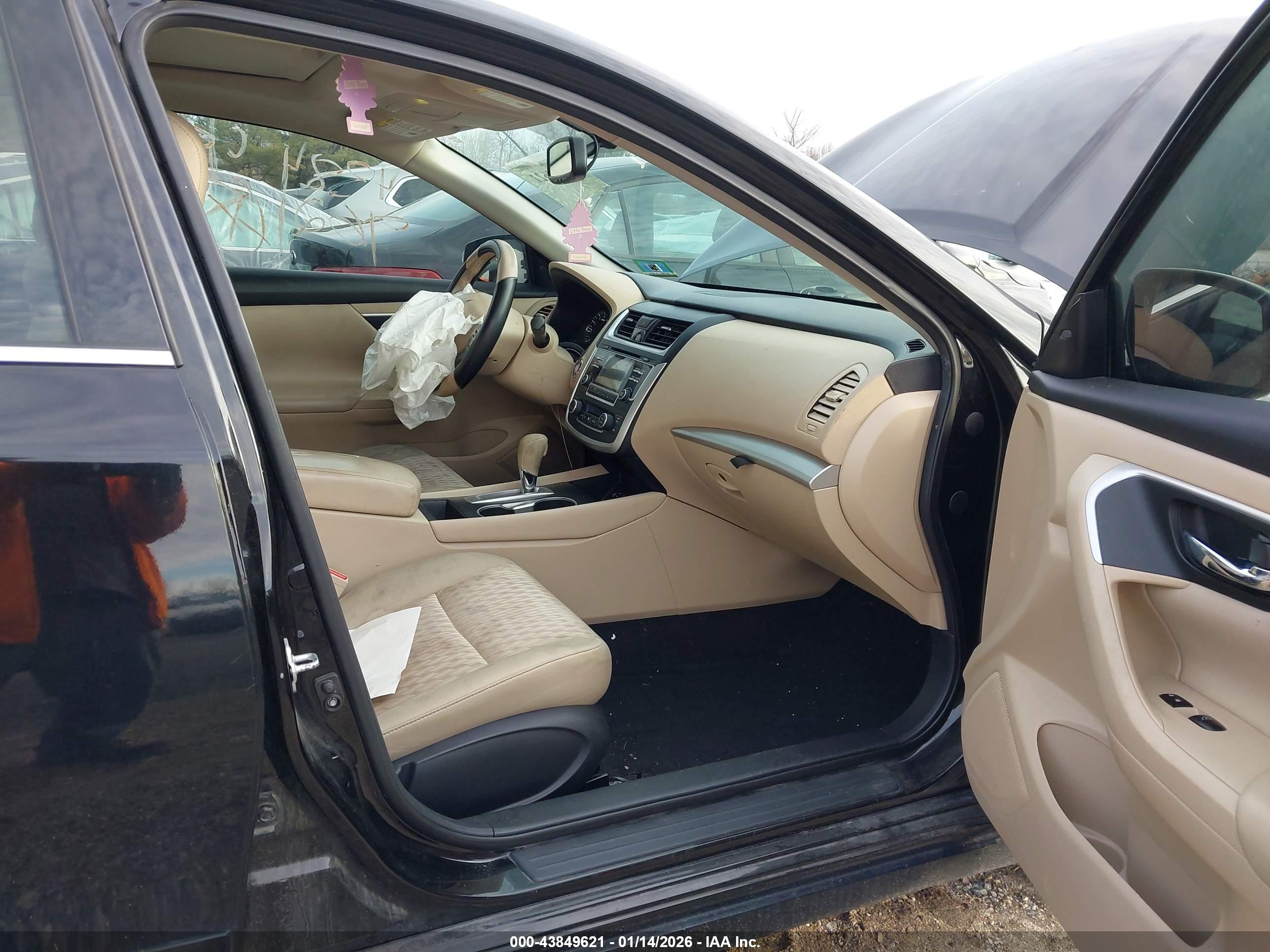 NISSAN ALTIMA image 5