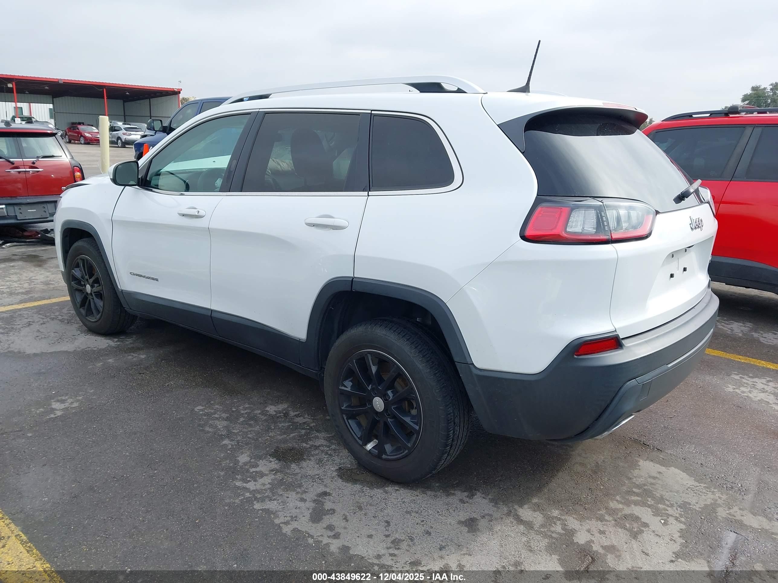JEEP CHEROKEE image 3