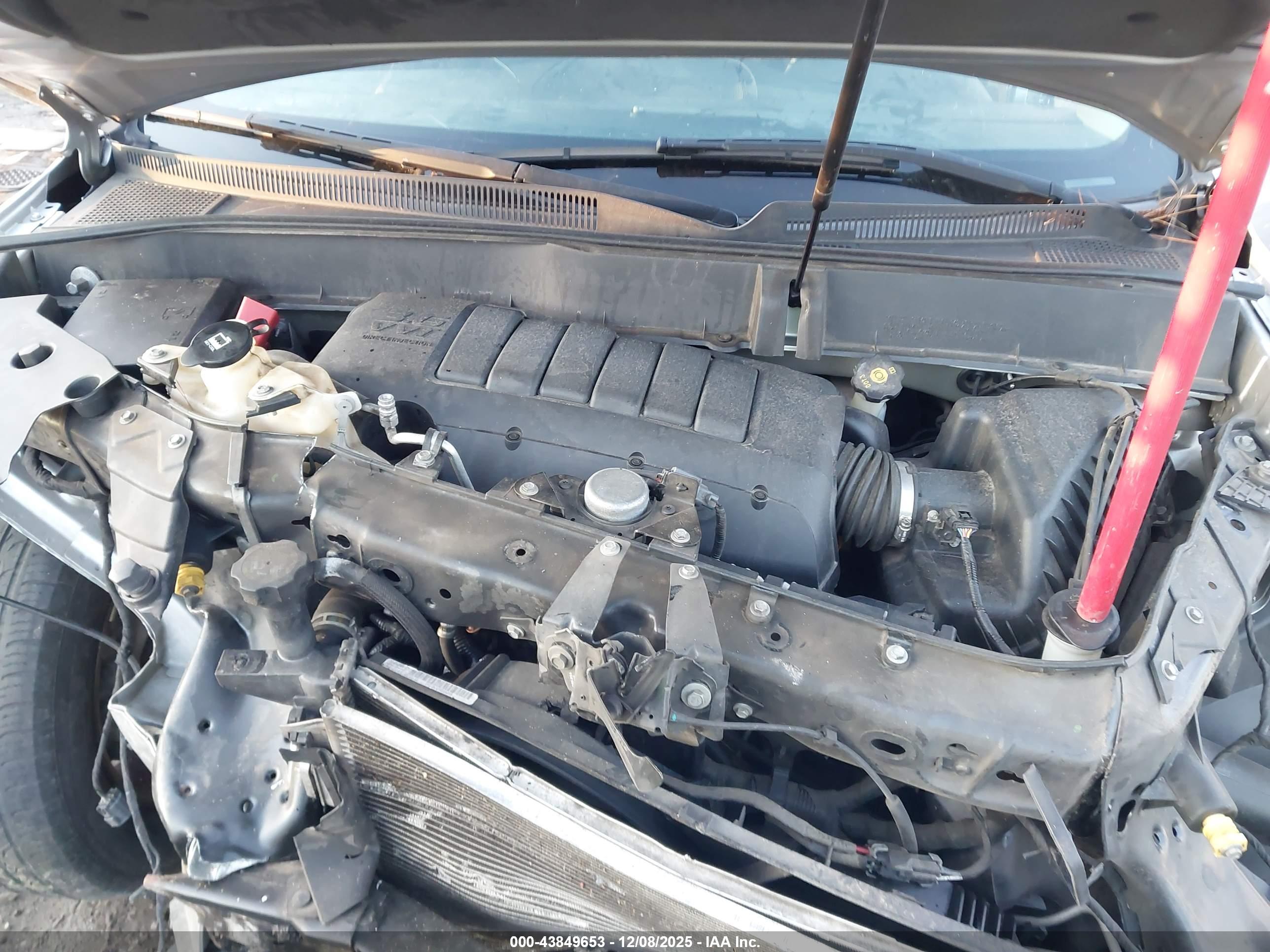 CHEVROLET TRAVERSE image 10