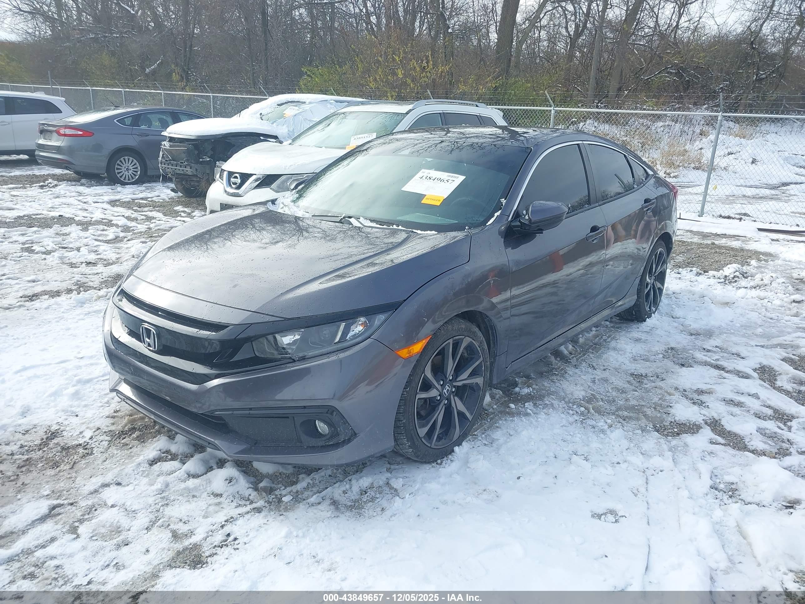 HONDA CIVIC image 2