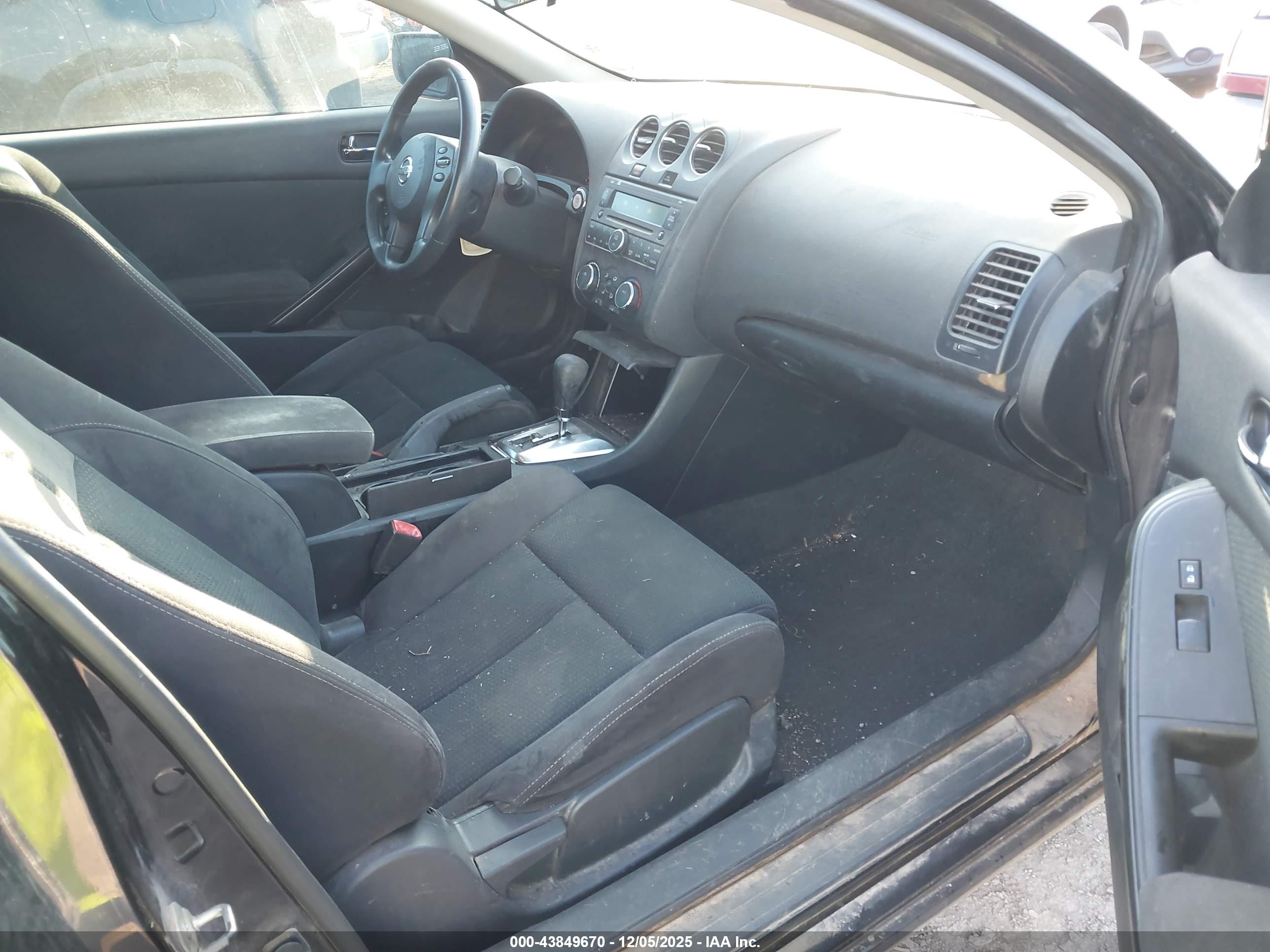 NISSAN ALTIMA image 5
