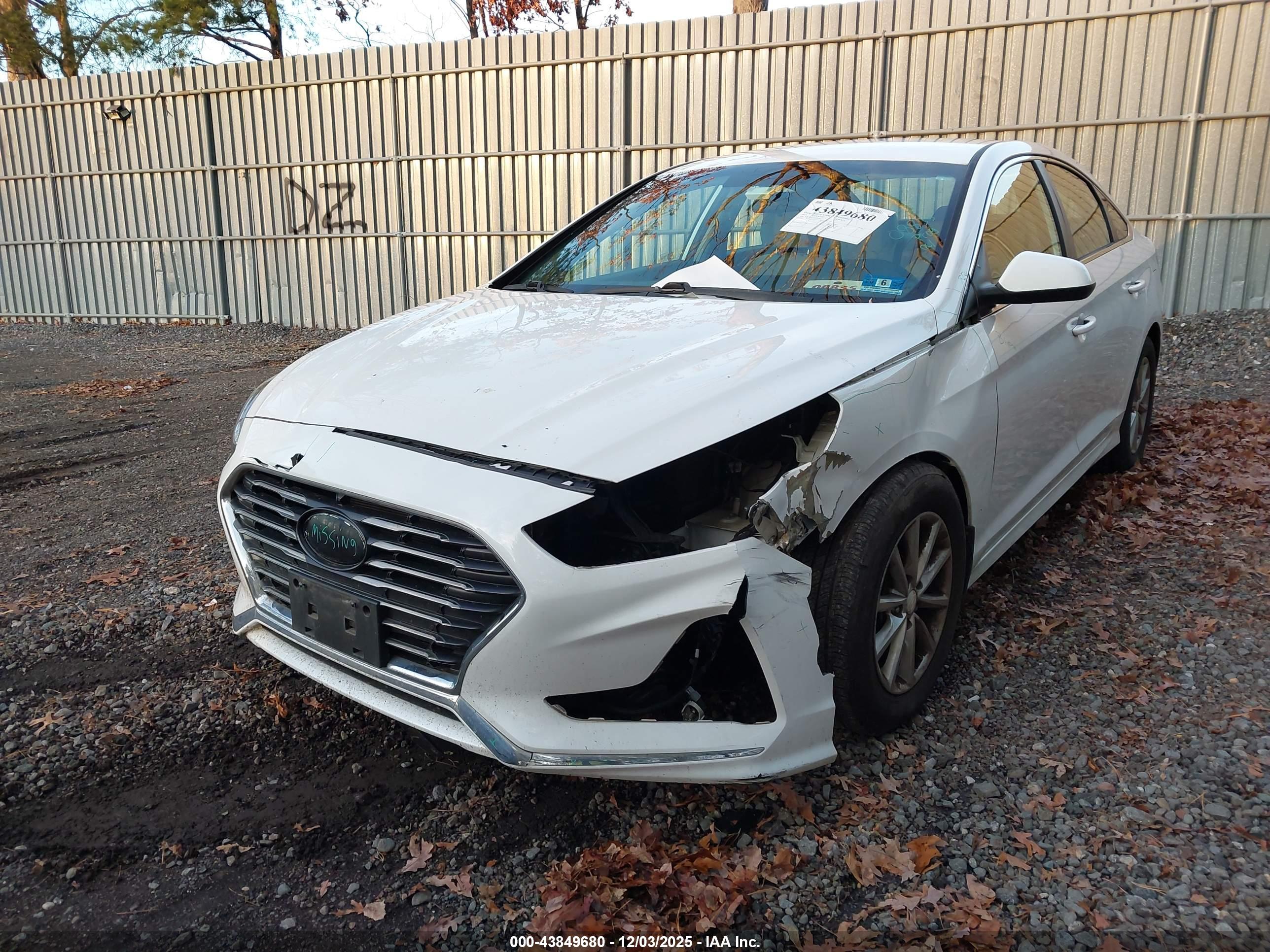 HYUNDAI SONATA image 2