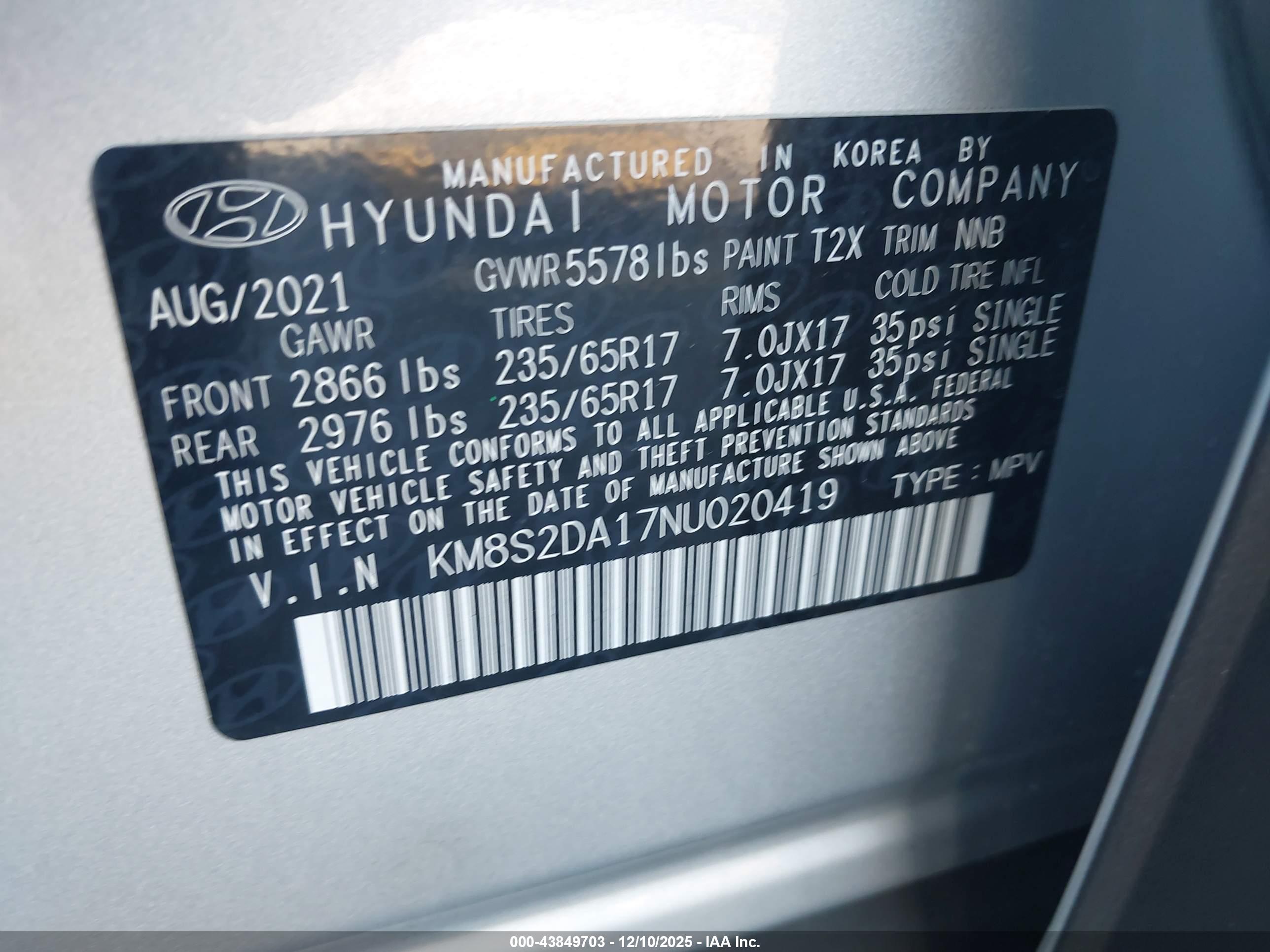 HYUNDAI SANTA image 9