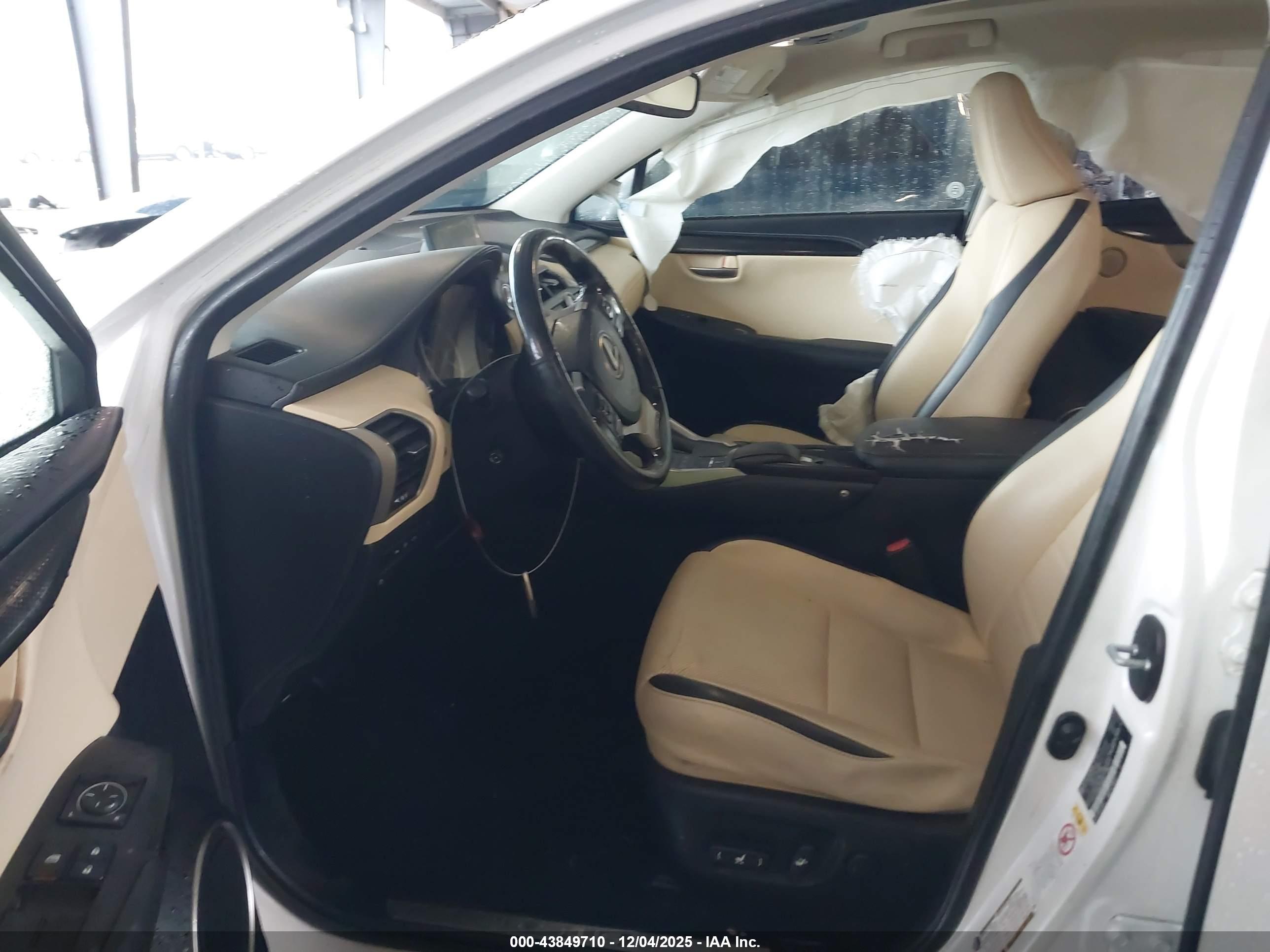 LEXUS NX image 5