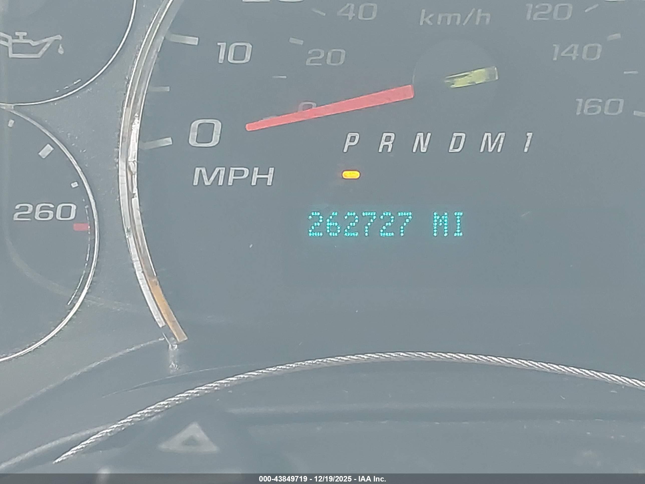 GMC SAVANA image 6