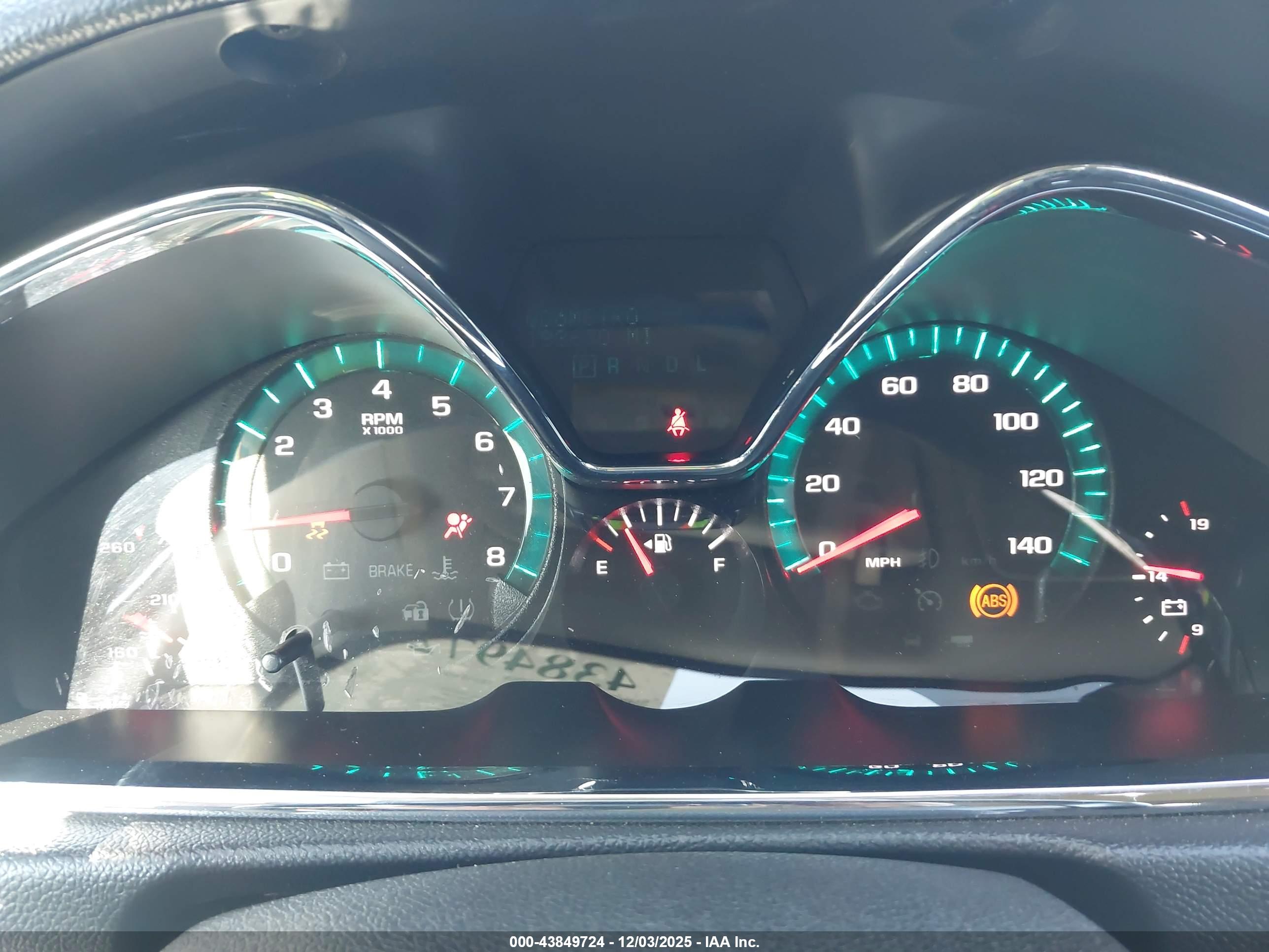 CHEVROLET TRAVERSE image 7