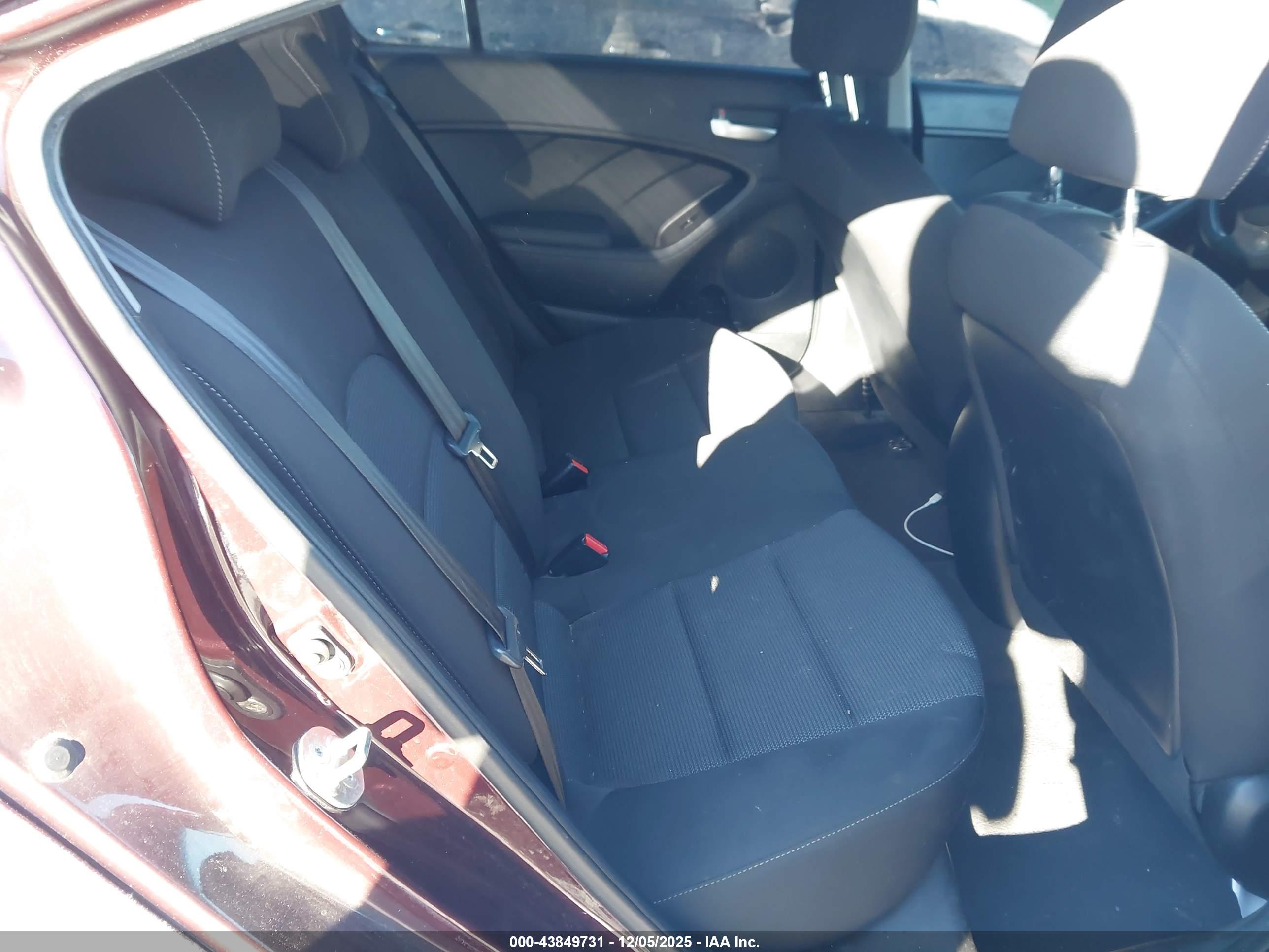 KIA FORTE image 8