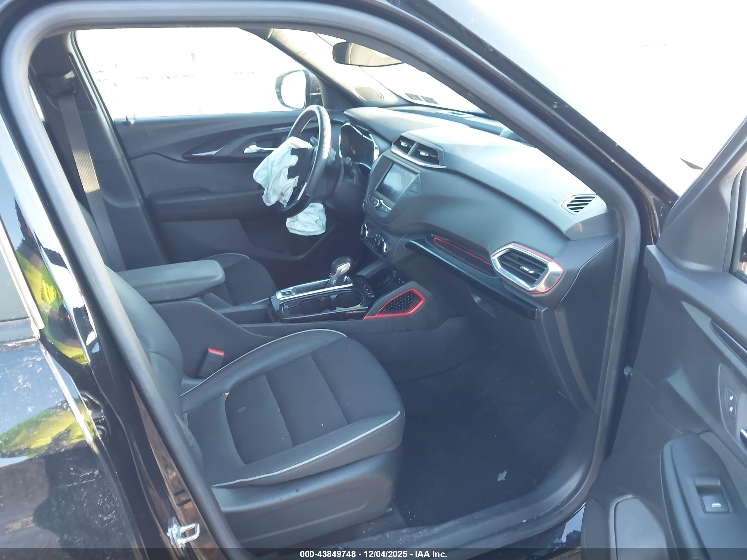 CHEVROLET TRAILBLAZER image 5