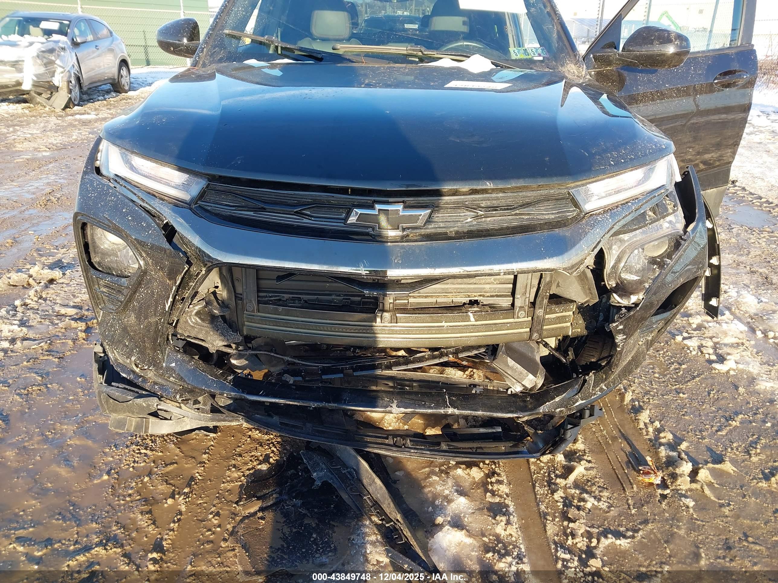 CHEVROLET TRAILBLAZER image 6