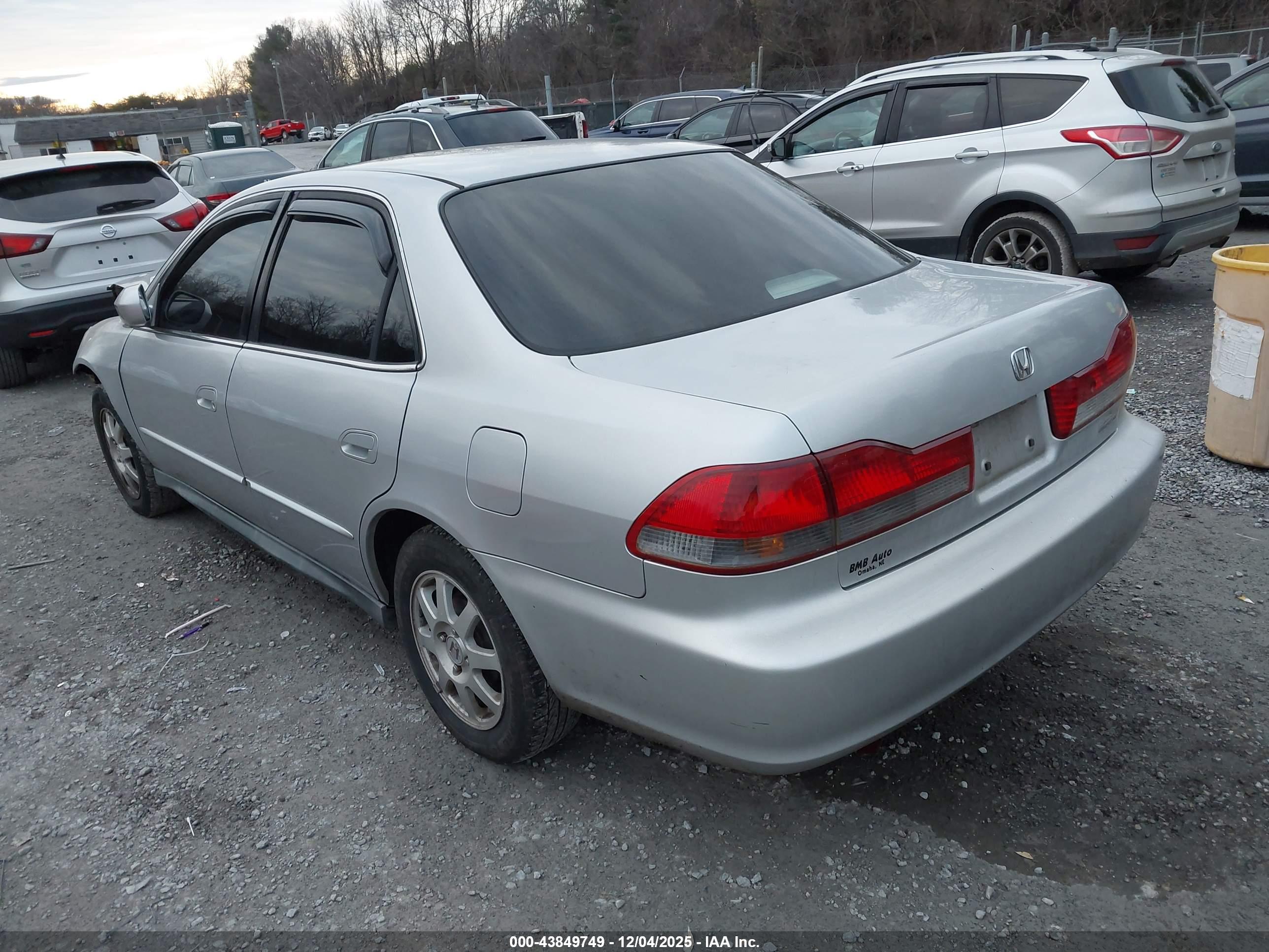 HONDA ACCORD image 3