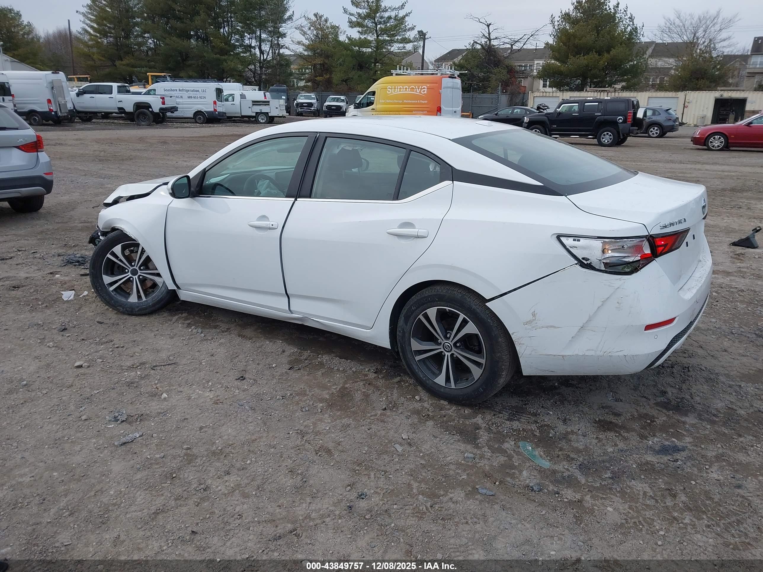 NISSAN SENTRA image 3
