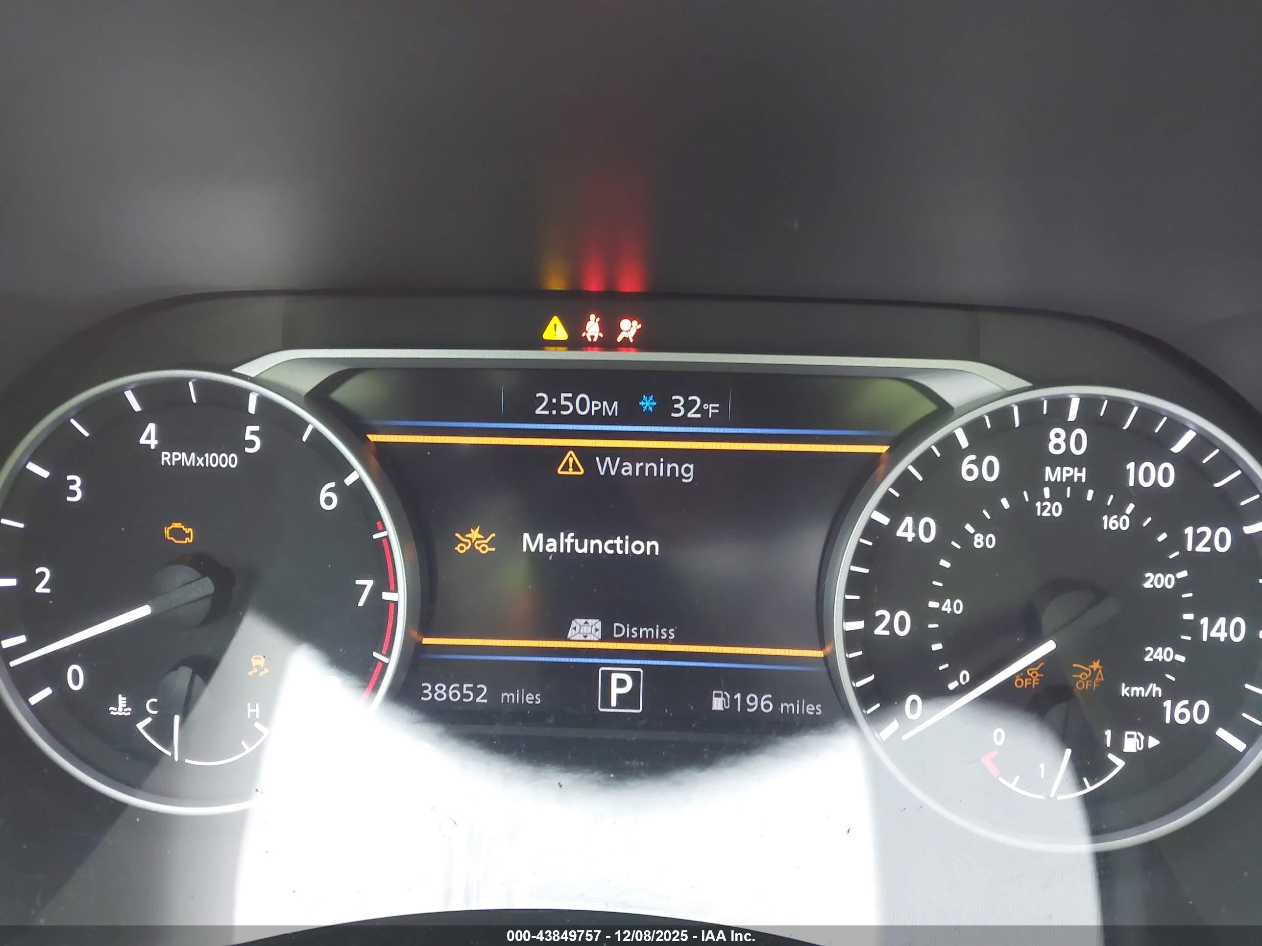 NISSAN SENTRA image 7