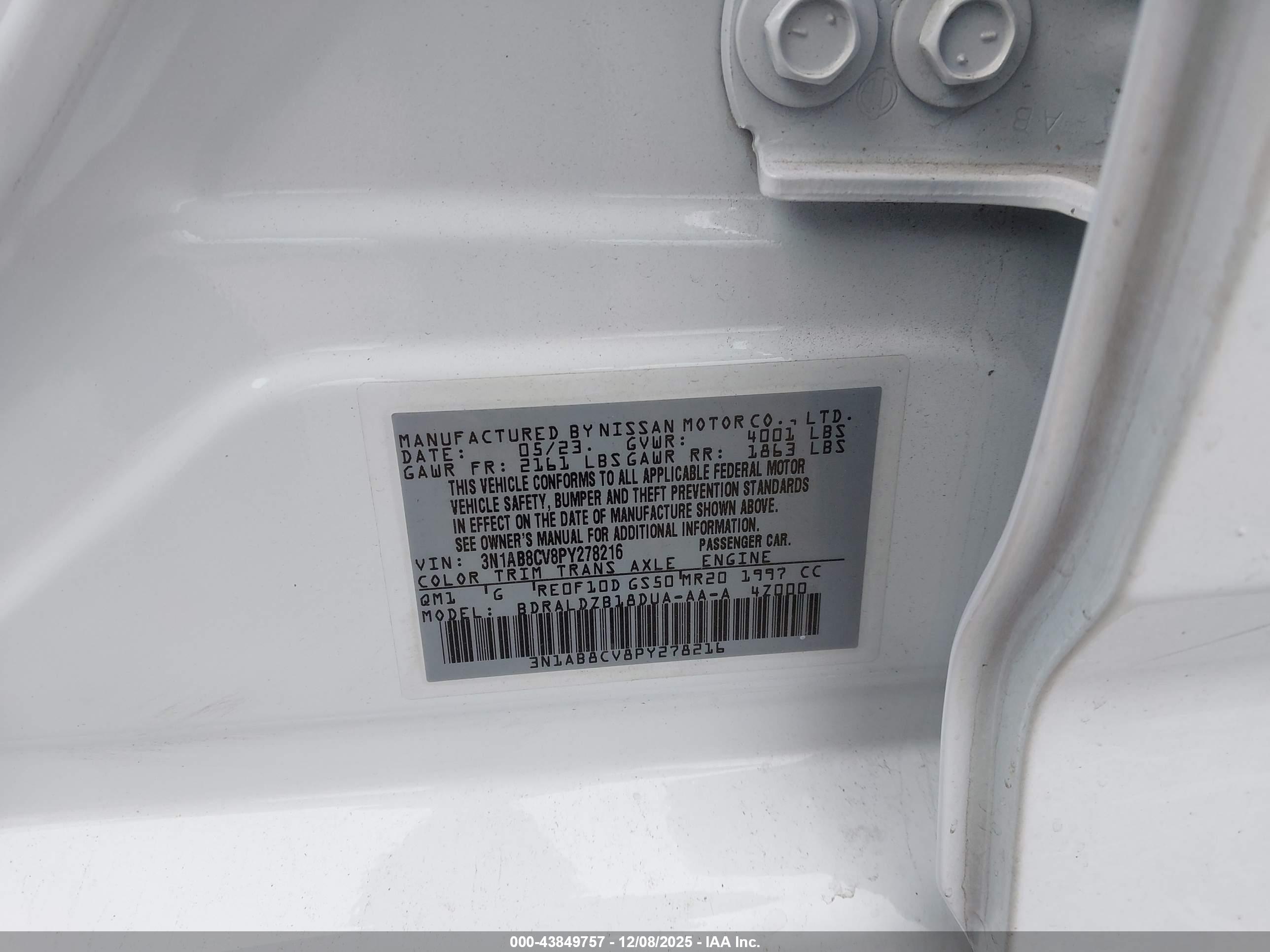NISSAN SENTRA image 9