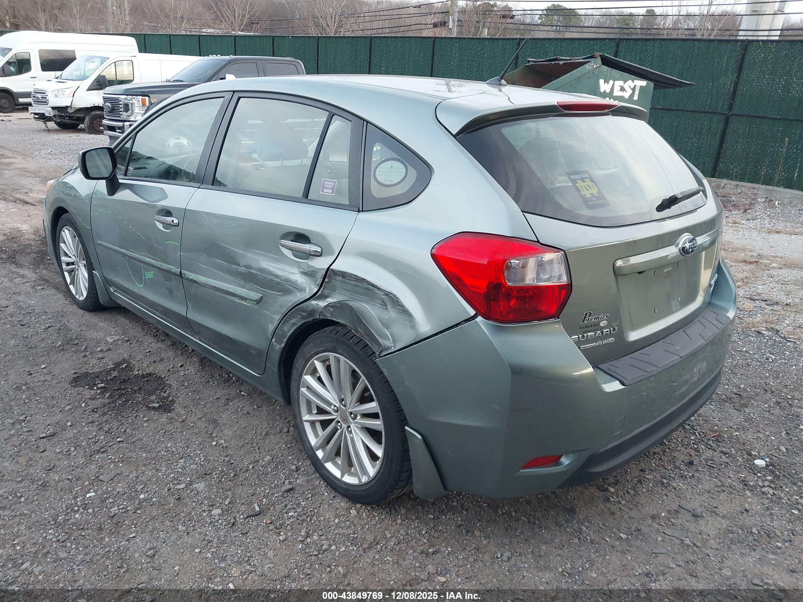 SUBARU IMPREZA image 3
