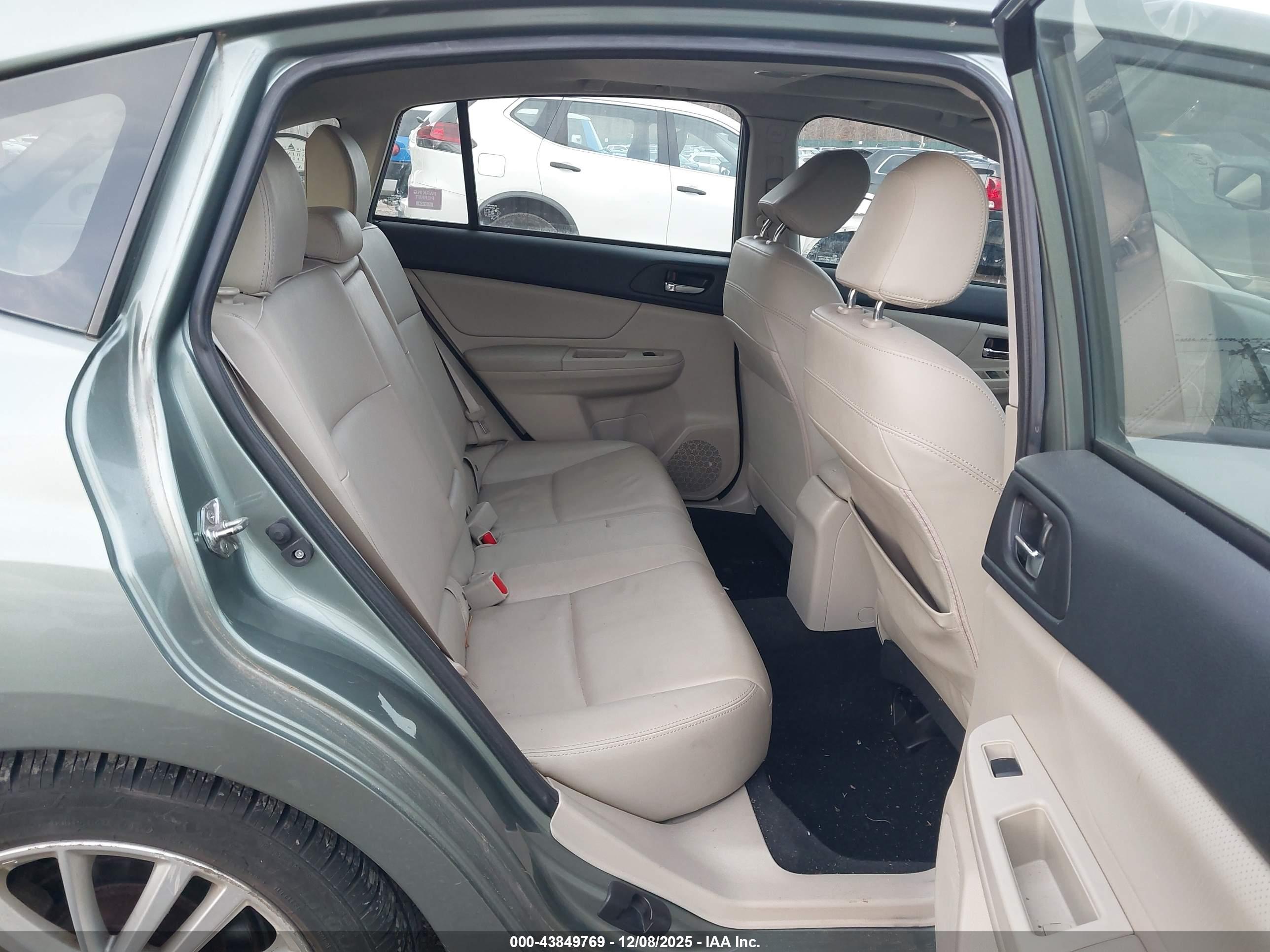SUBARU IMPREZA image 8