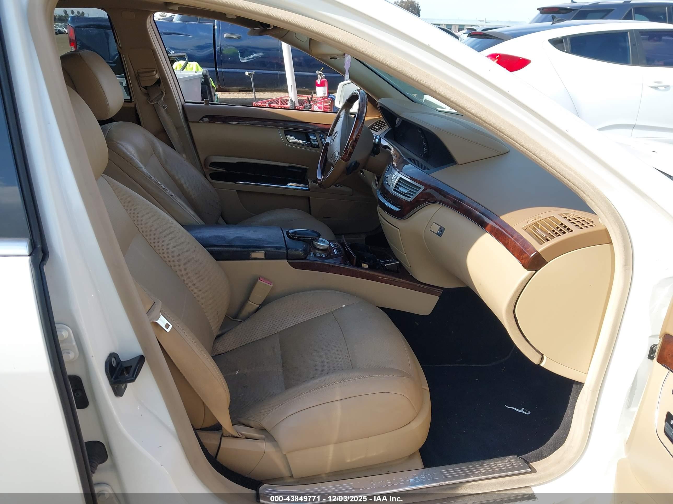 MERCEDES-BENZ S image 5