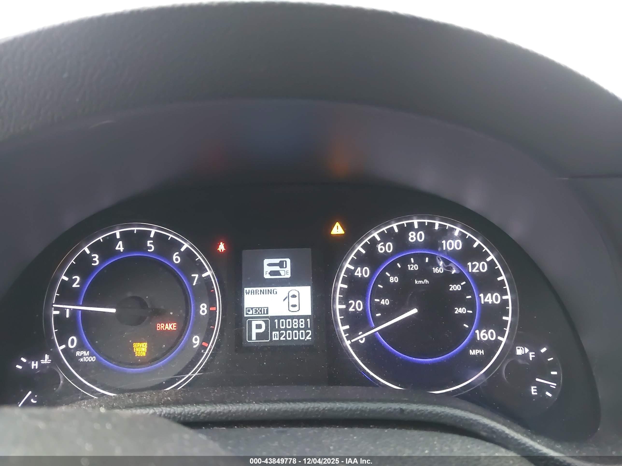 INFINITI G37X image 7