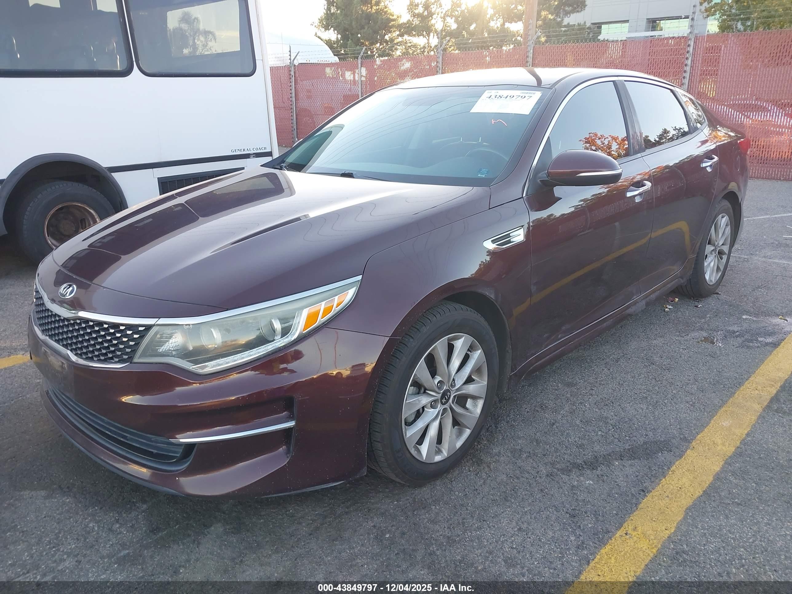 KIA OPTIMA image 2