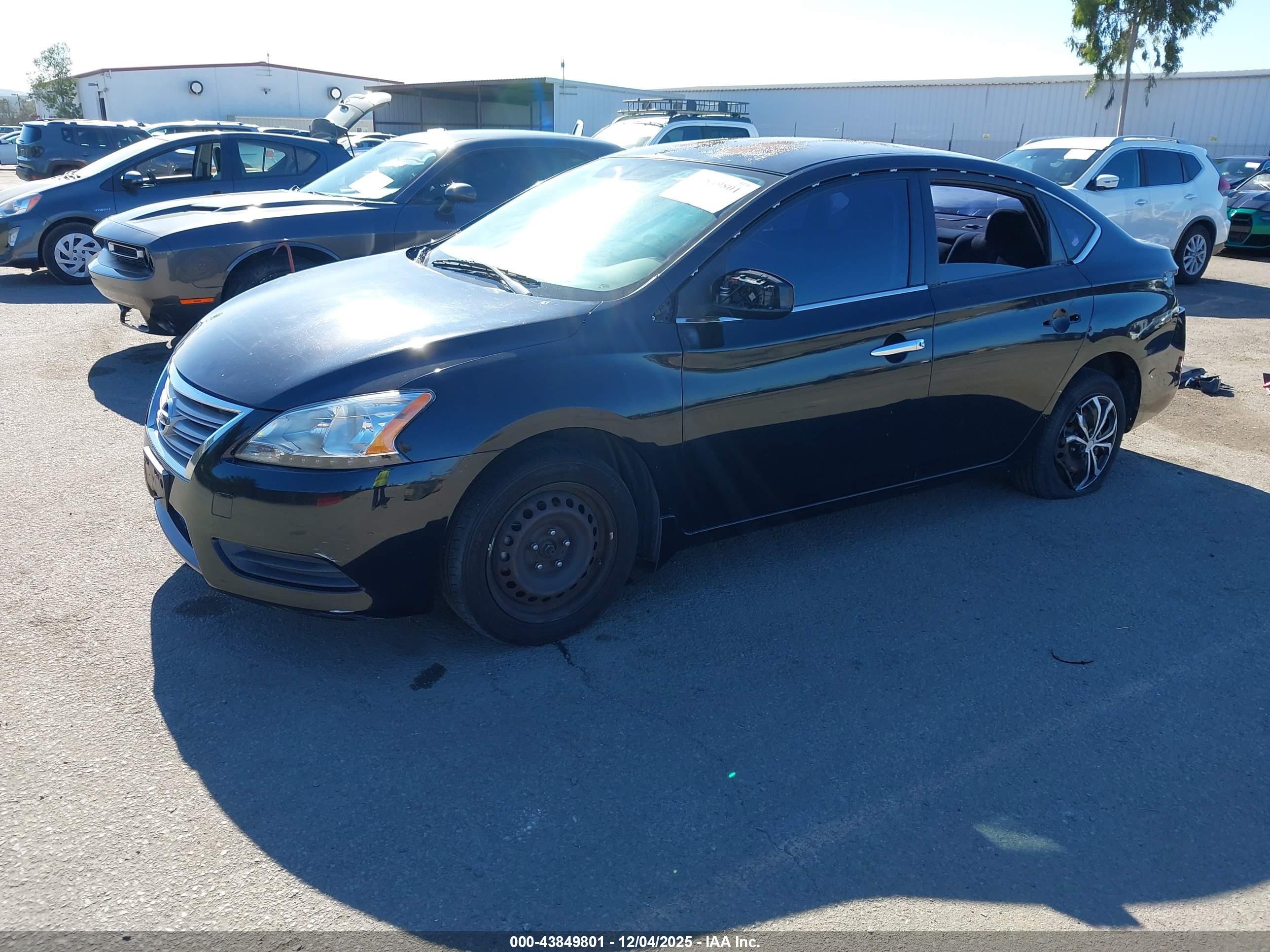 NISSAN SENTRA image 2