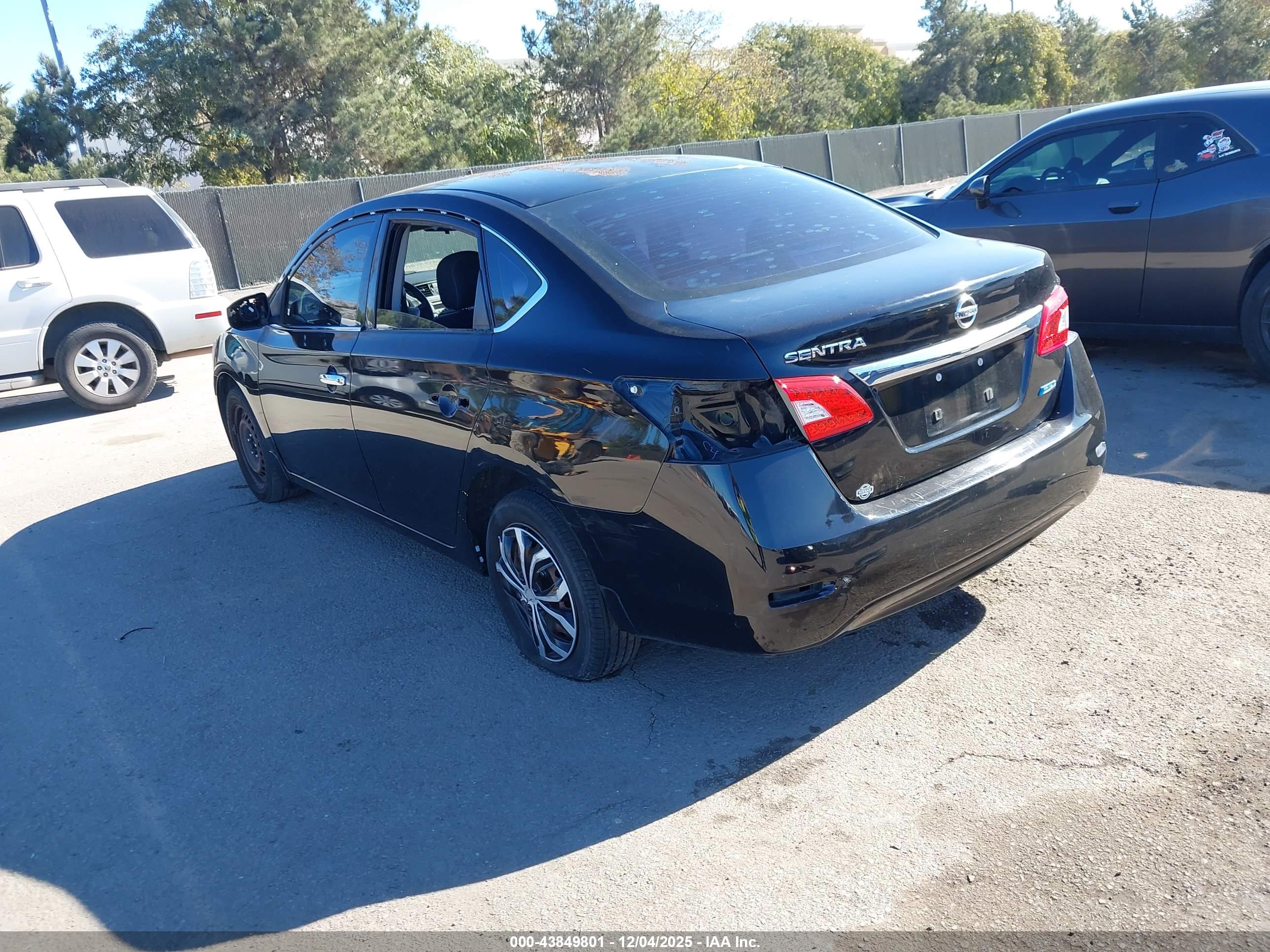 NISSAN SENTRA image 3