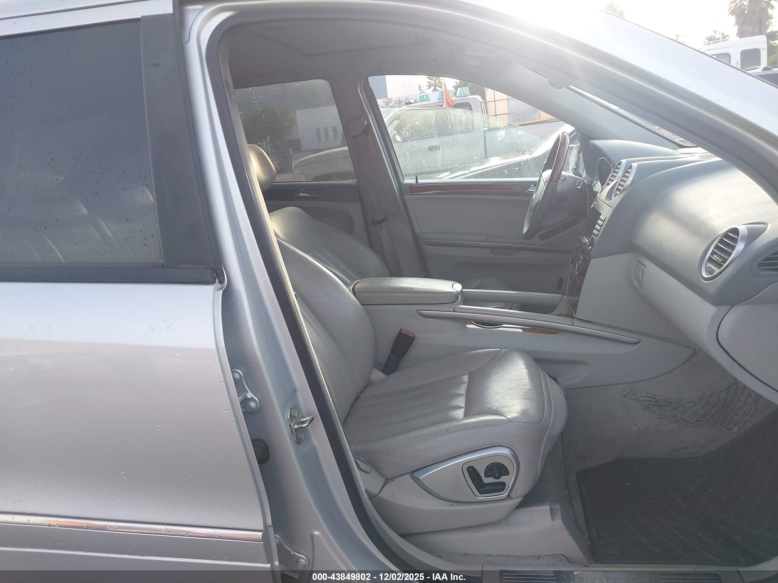 MERCEDES-BENZ ML image 5