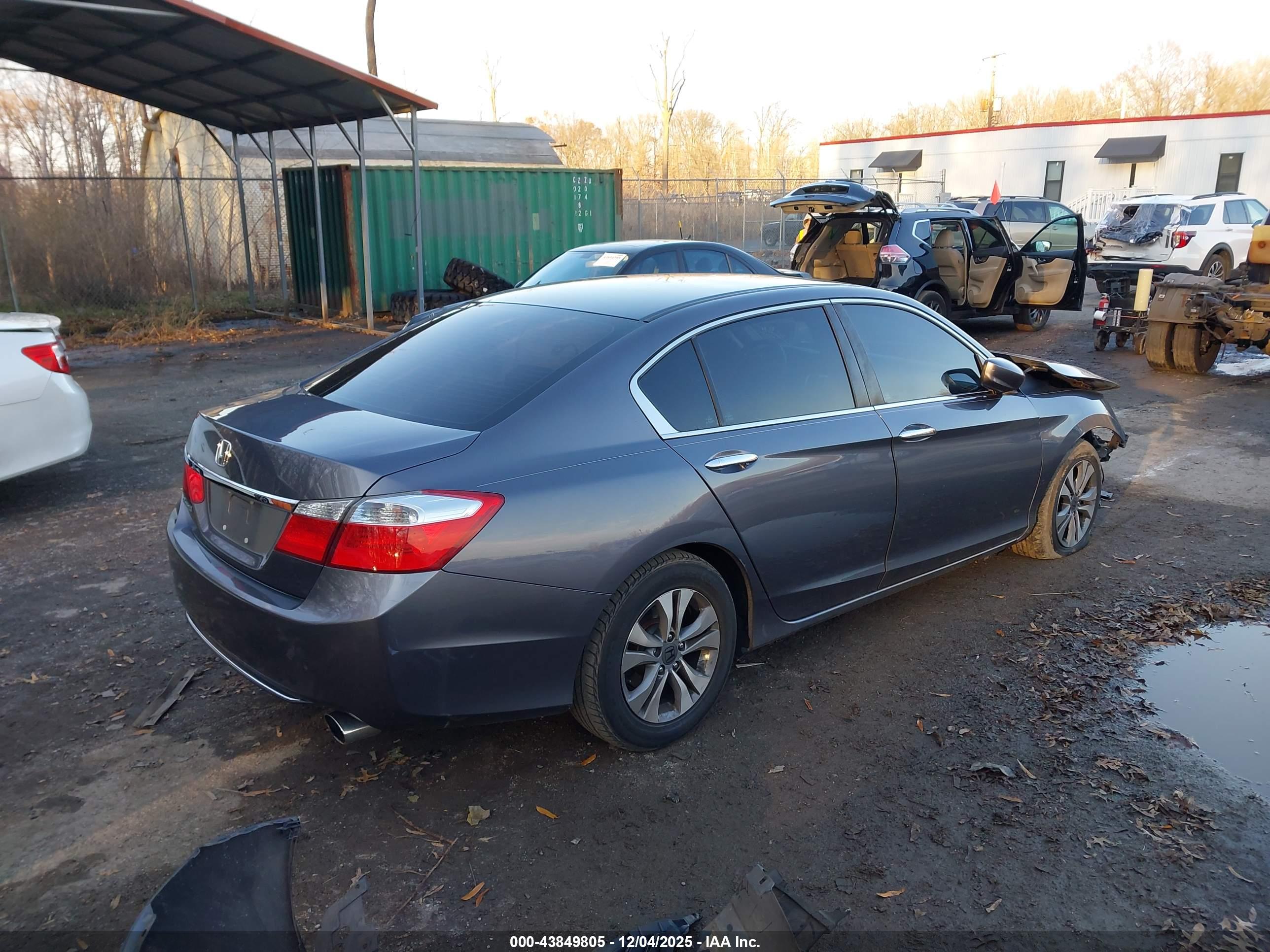 HONDA ACCORD image 4