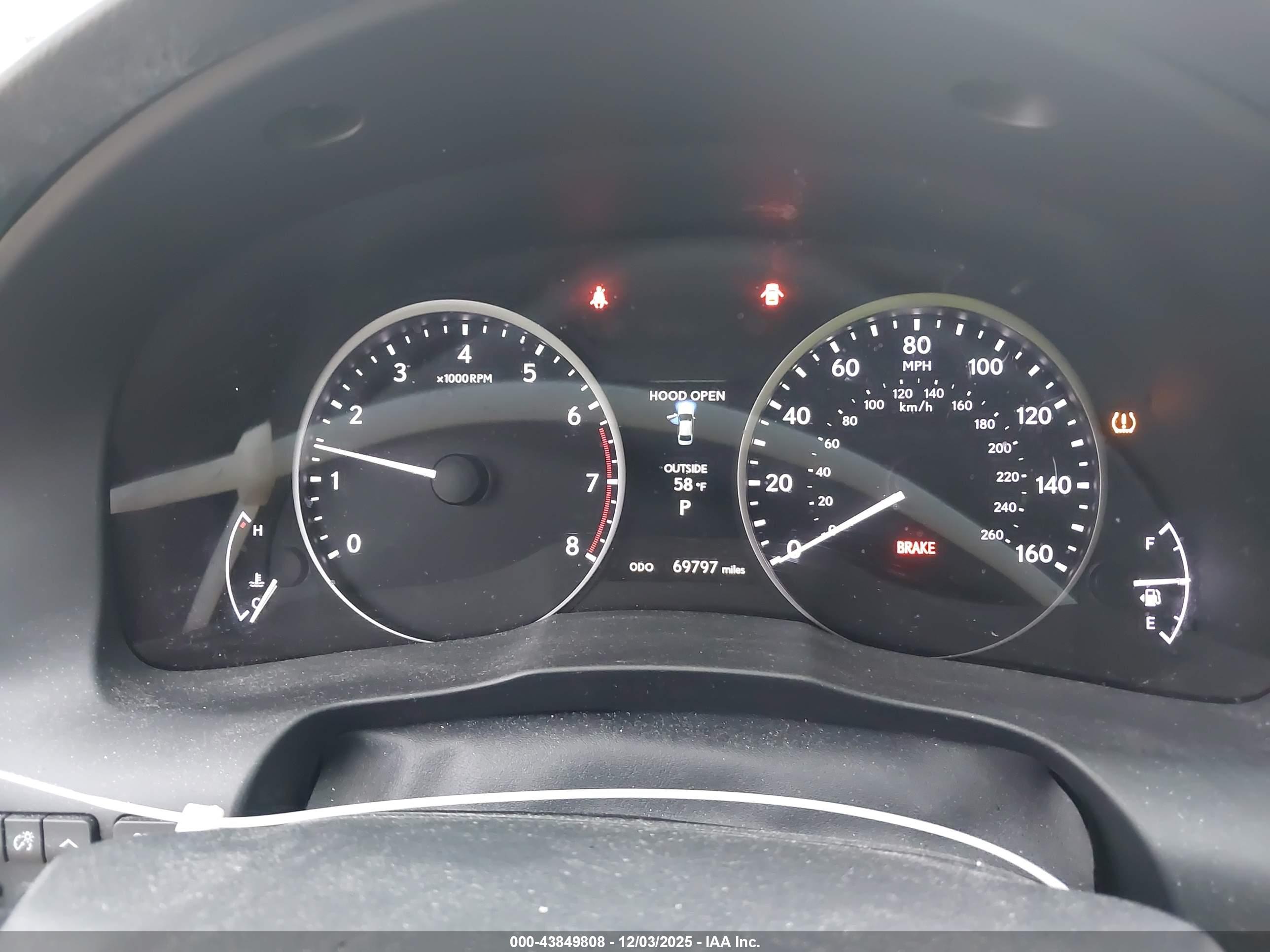 LEXUS ES image 7