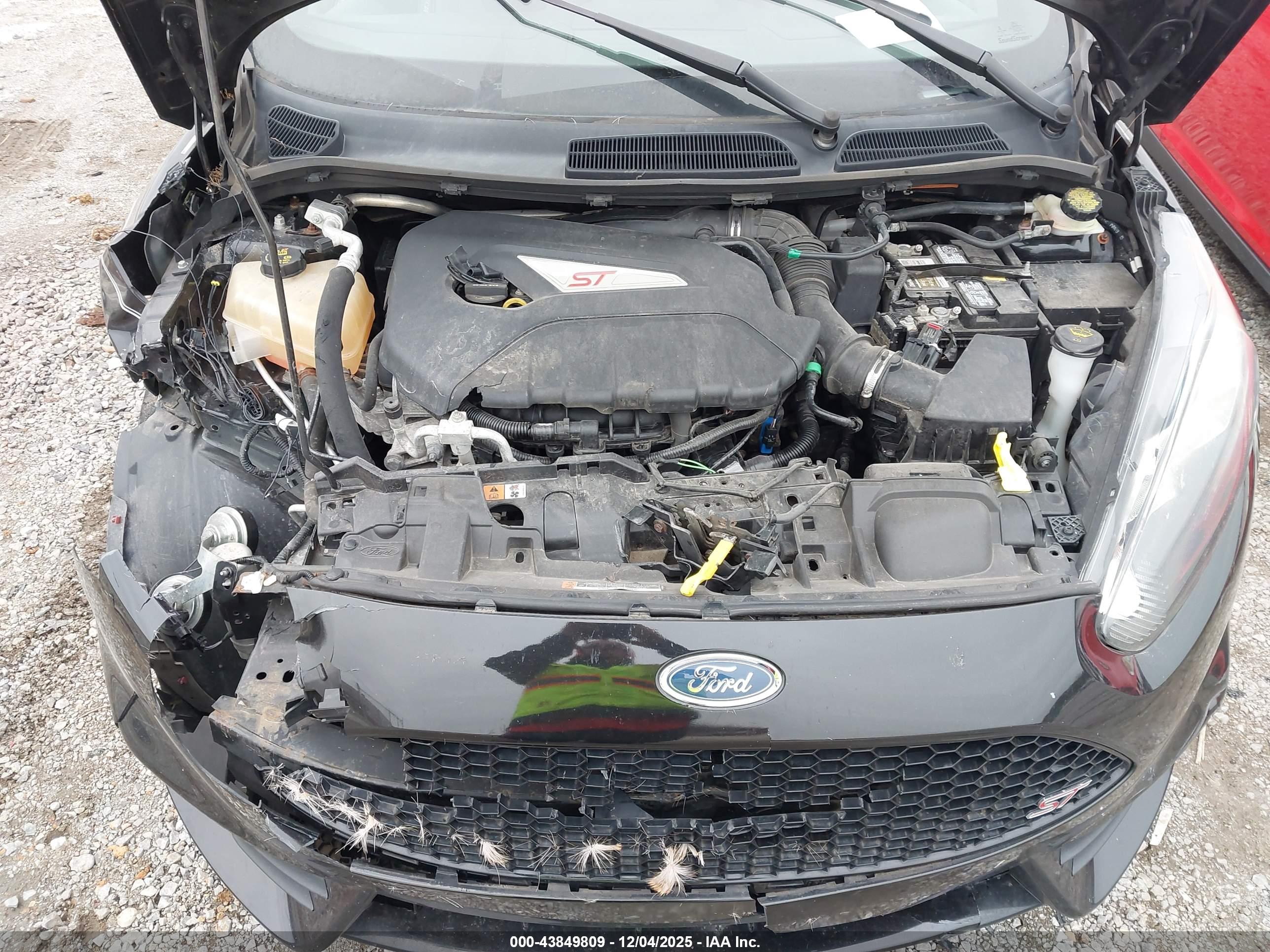 FORD FIESTA image 10
