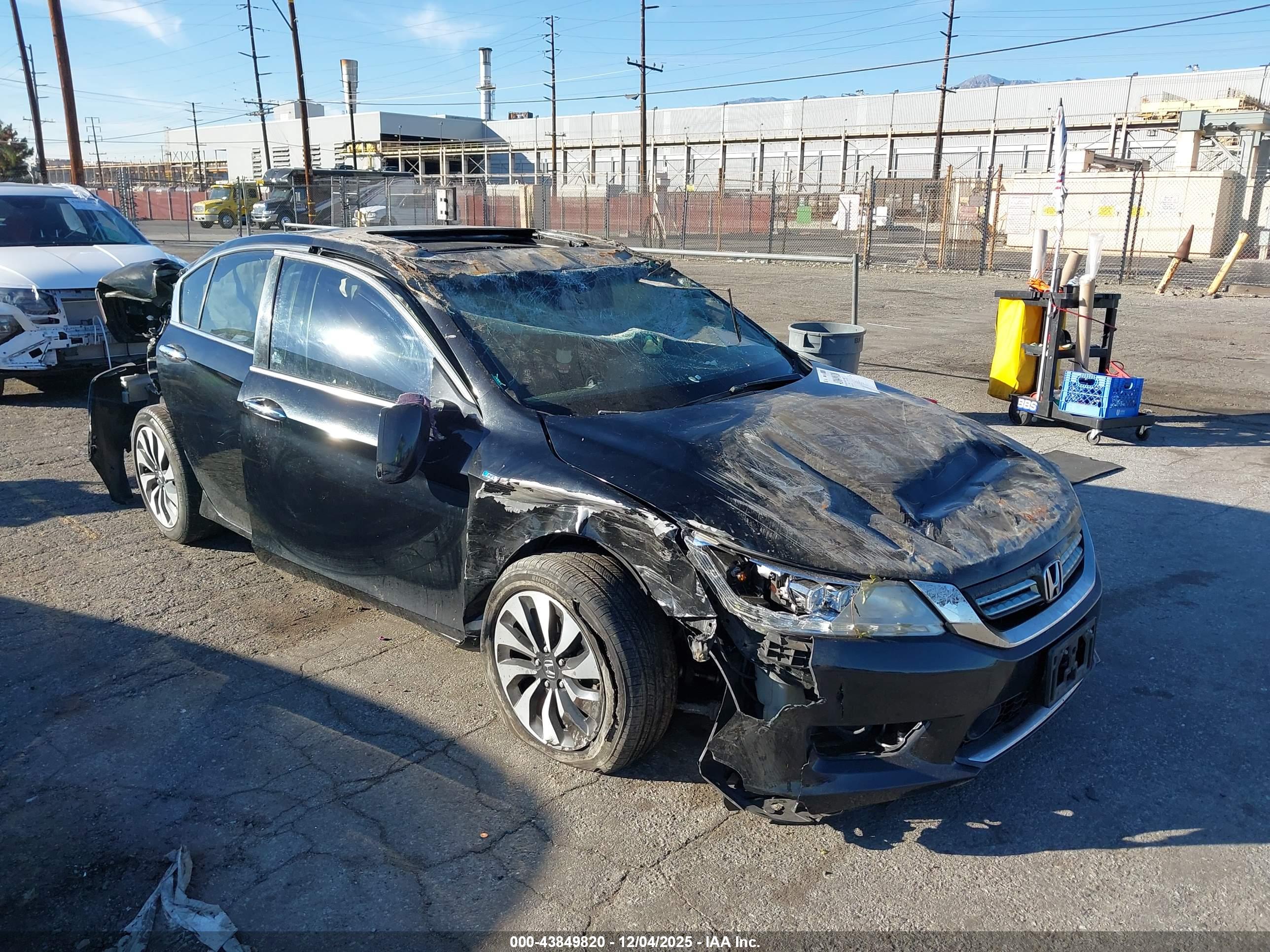 HONDA ACCORD image 6