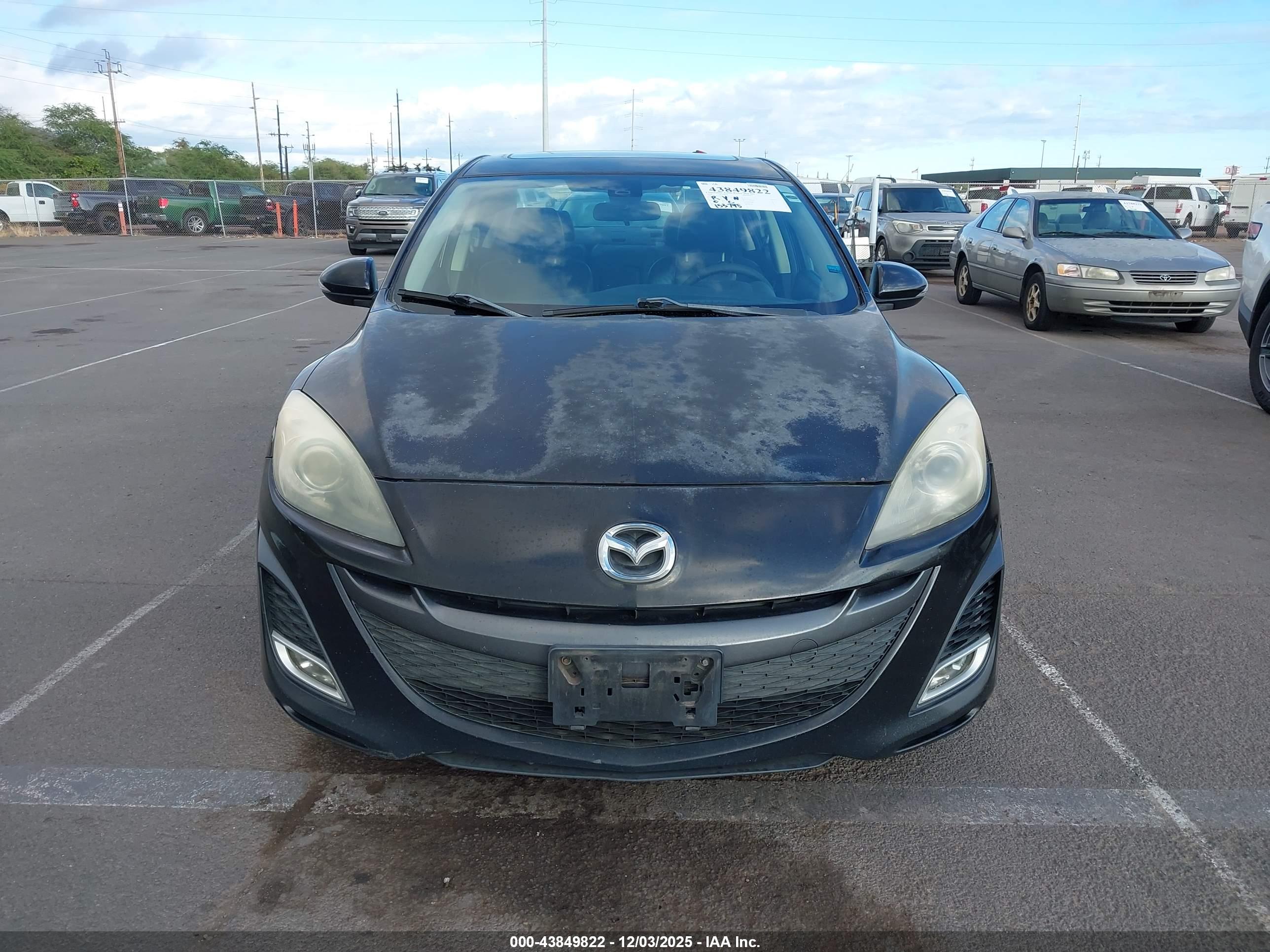 MAZDA MAZDA3 image 6