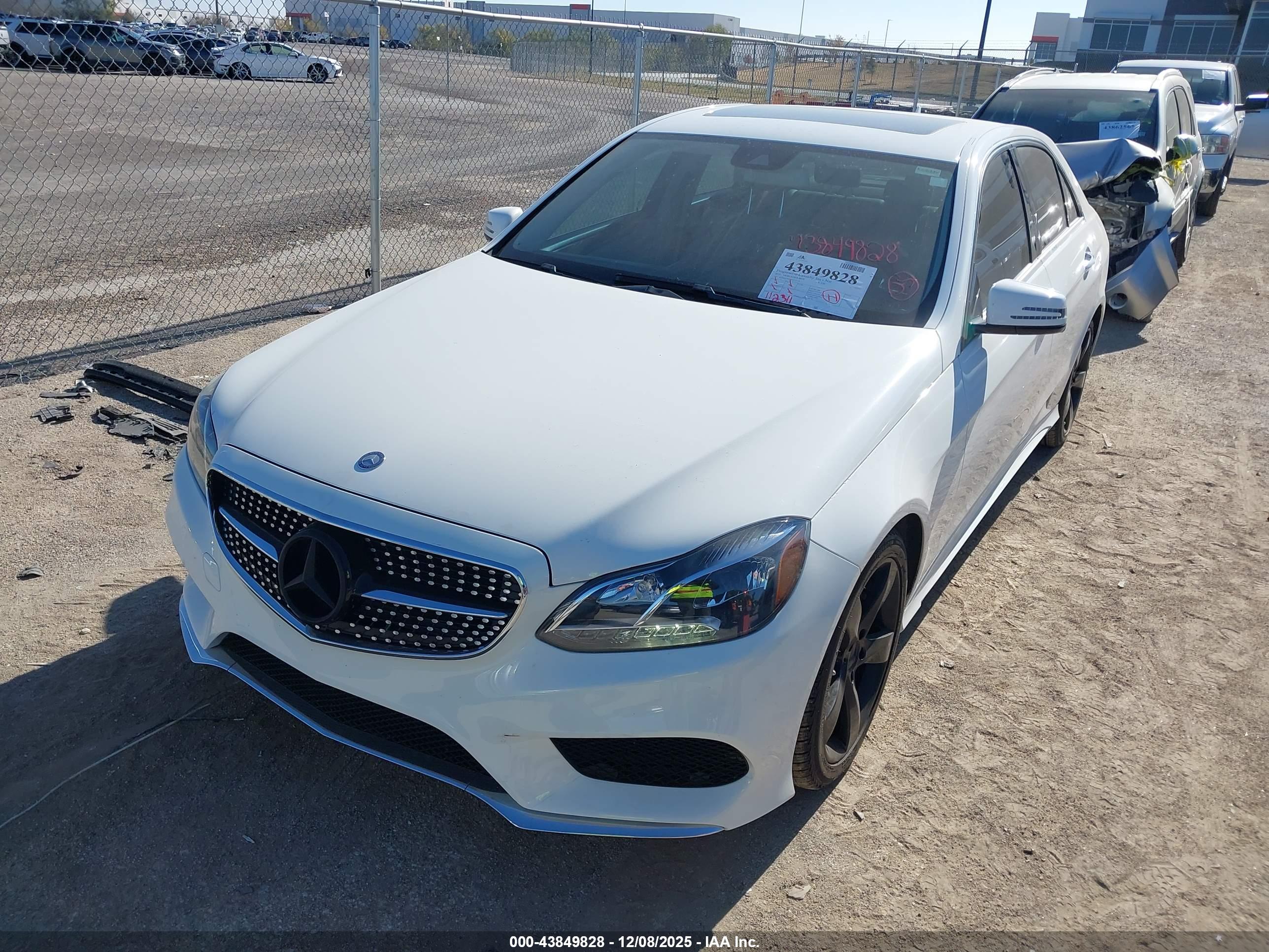 MERCEDES-BENZ E image 2