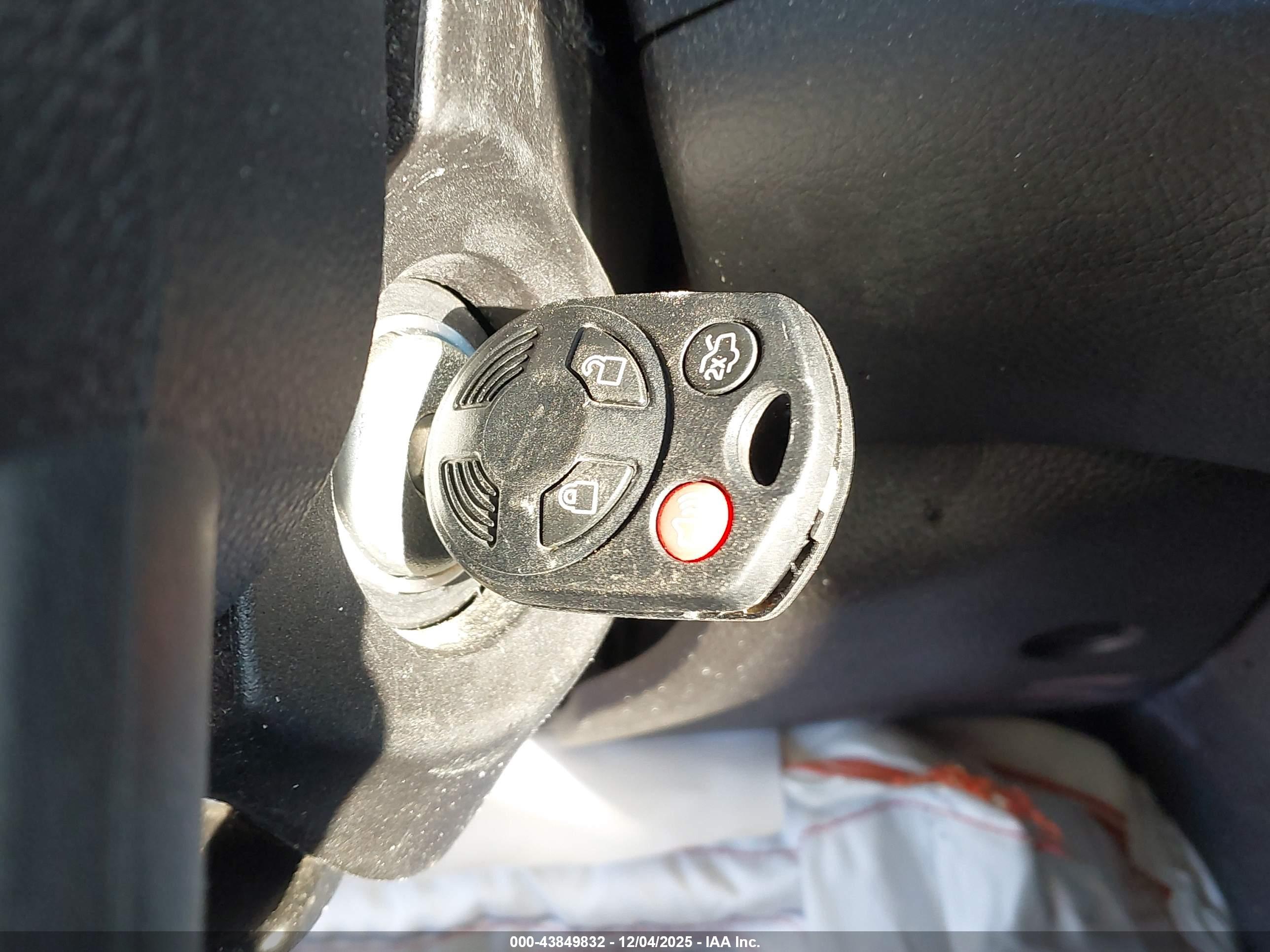 FORD FOCUS image 11