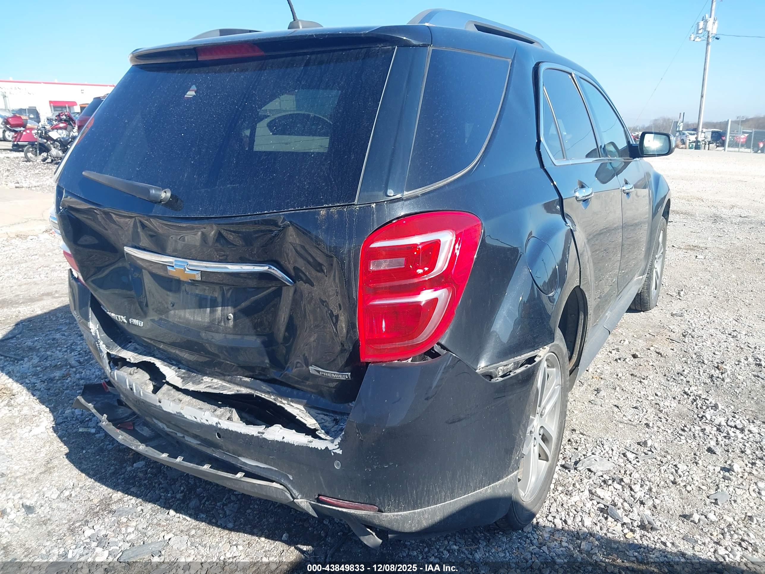 CHEVROLET EQUINOX image 4
