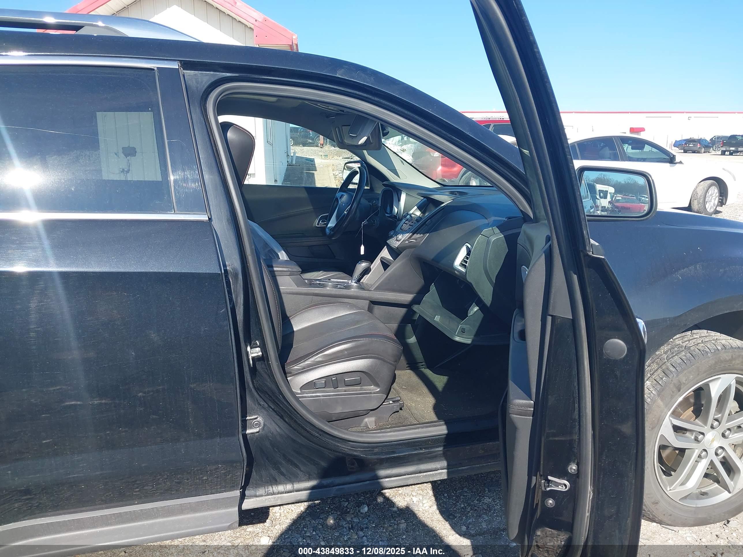 CHEVROLET EQUINOX image 5