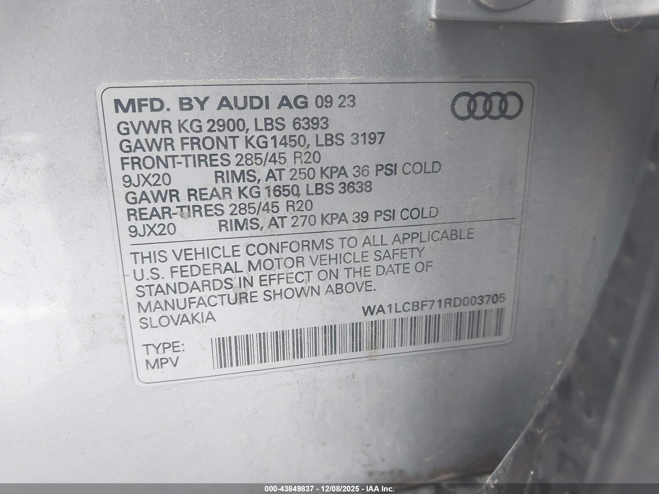 AUDI Q7 image 9